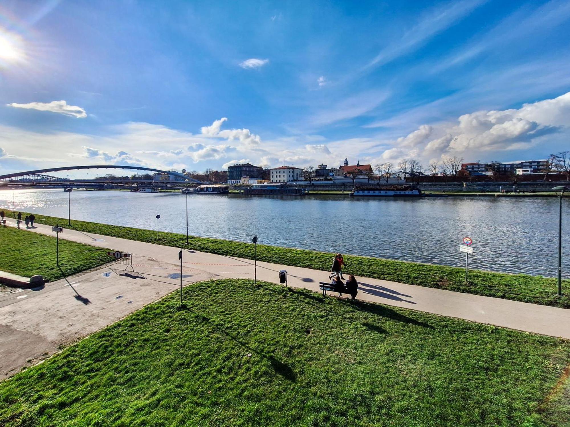 Apartment 1-bedroom With Private Garden, Old Town Krakau