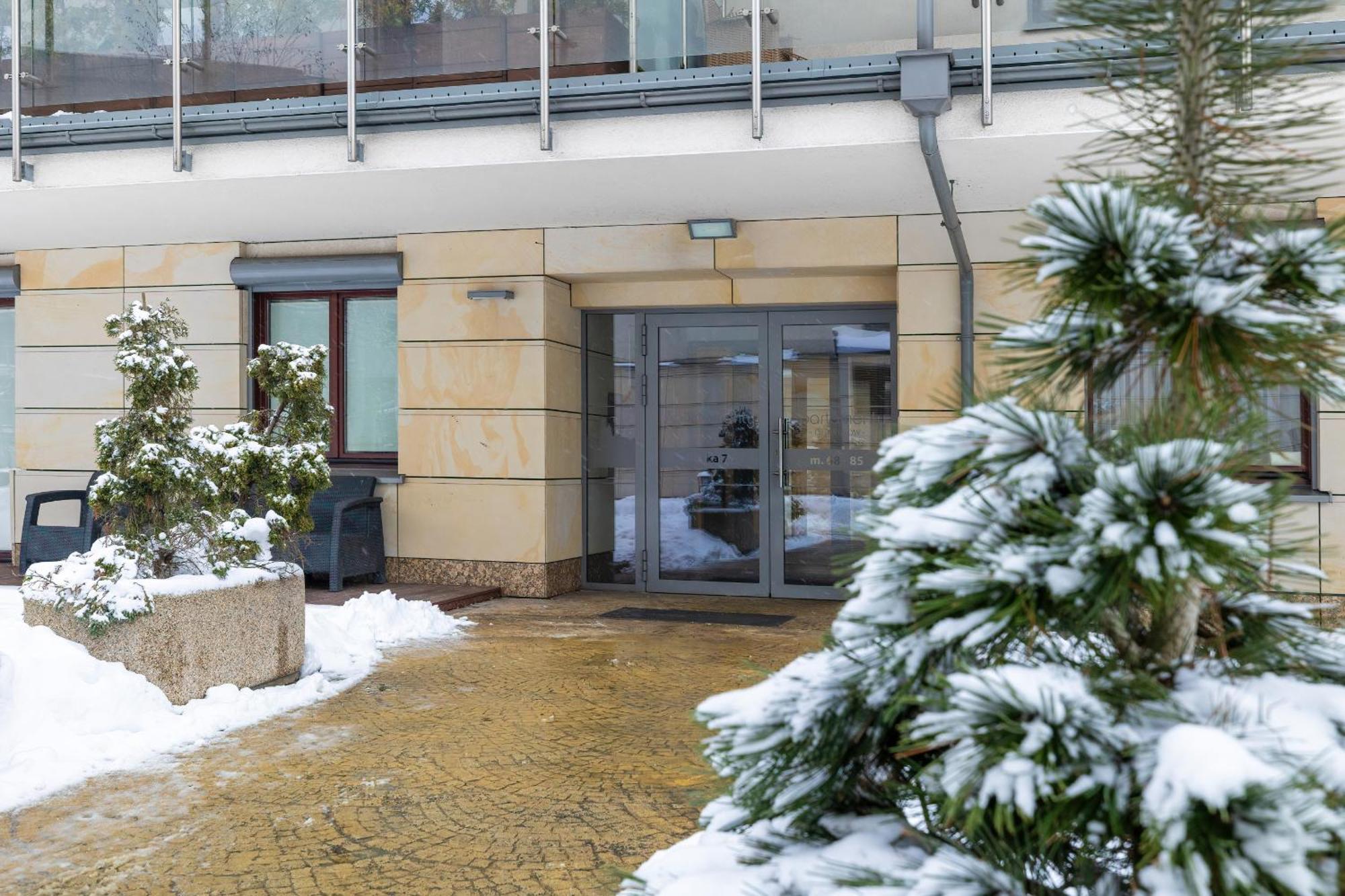 Bulwary Wislane Ludwinowska Przy Forum By Renters Apartment