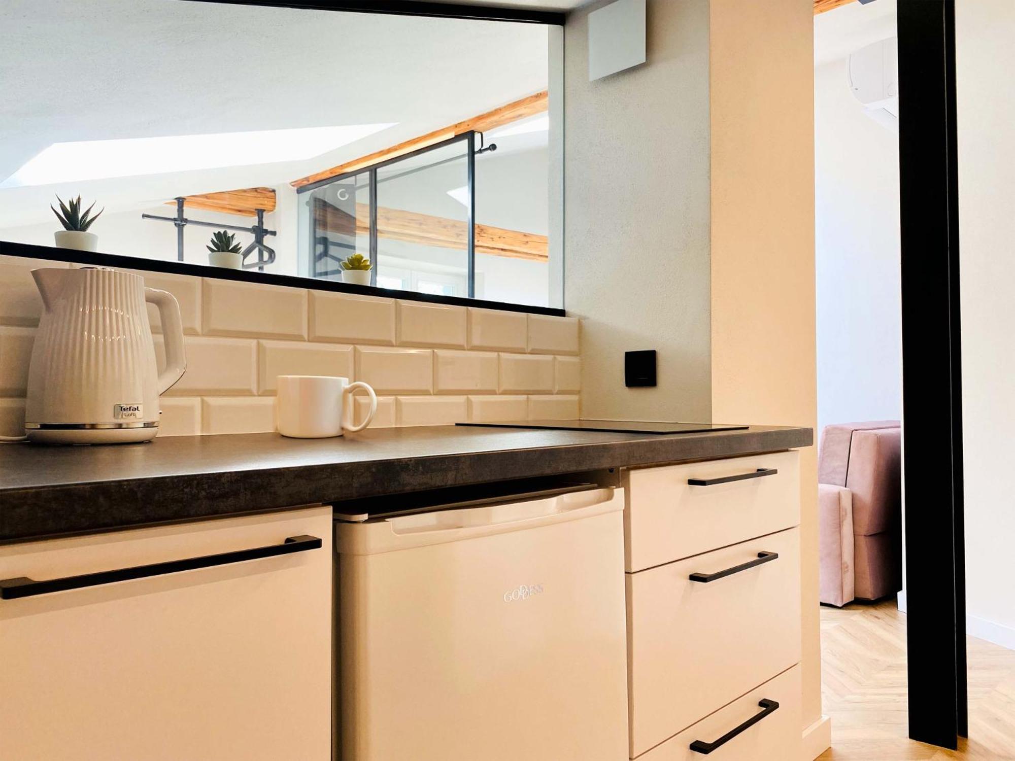 Beautiful Studio With Air Conditioning, Cracow Old Town * Cracóvia