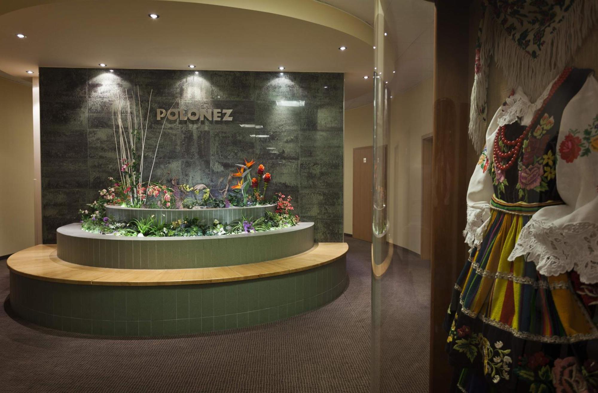 Hotel Polonez 3*