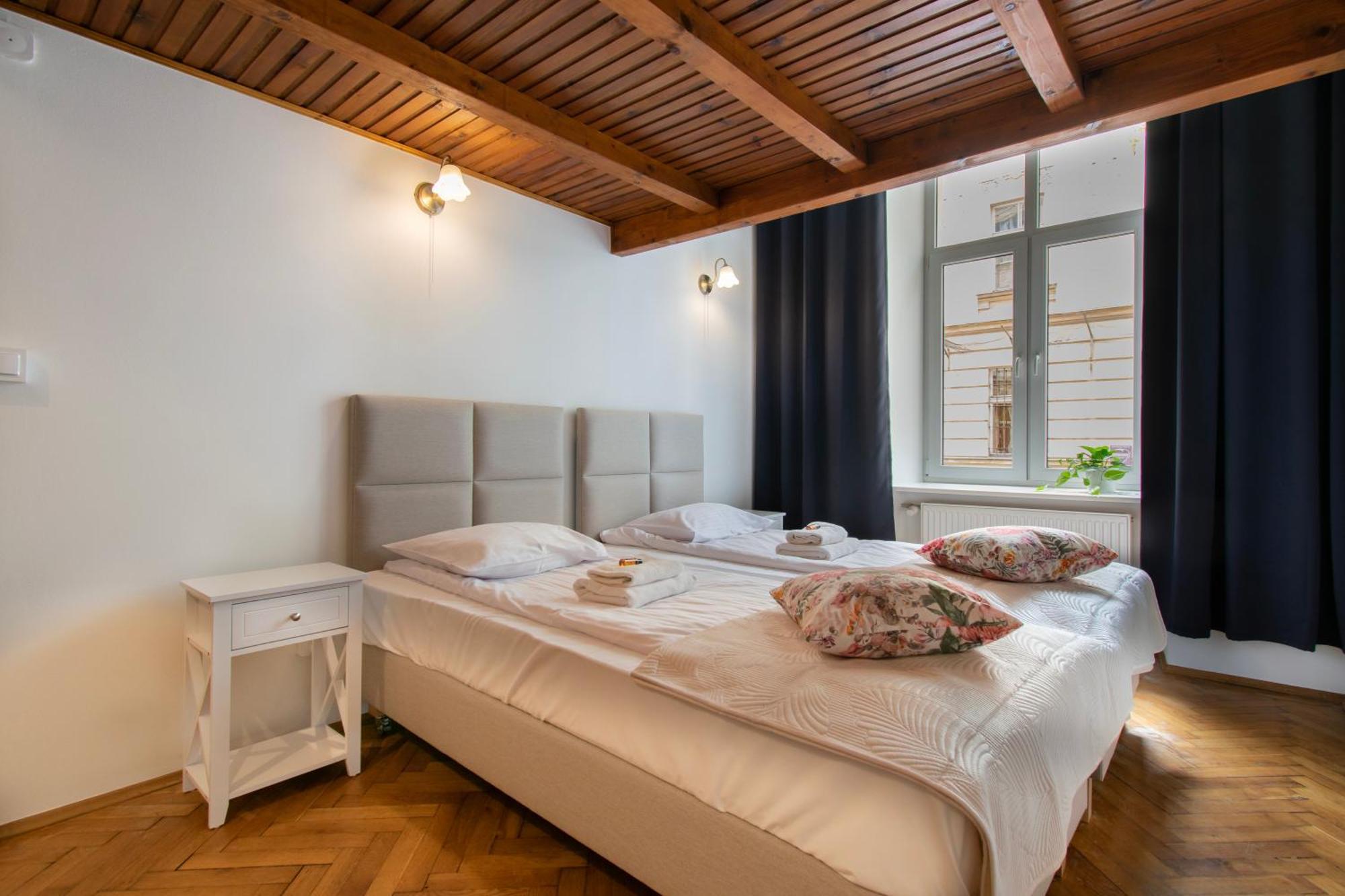 Apartament Ground Floor Family