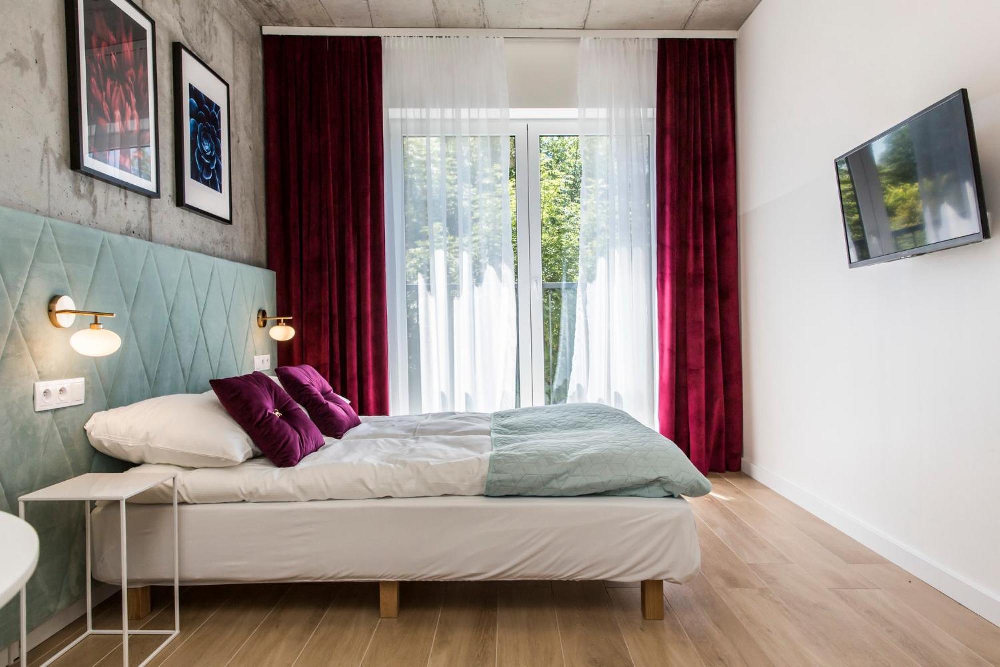 Piedmont House Apartment