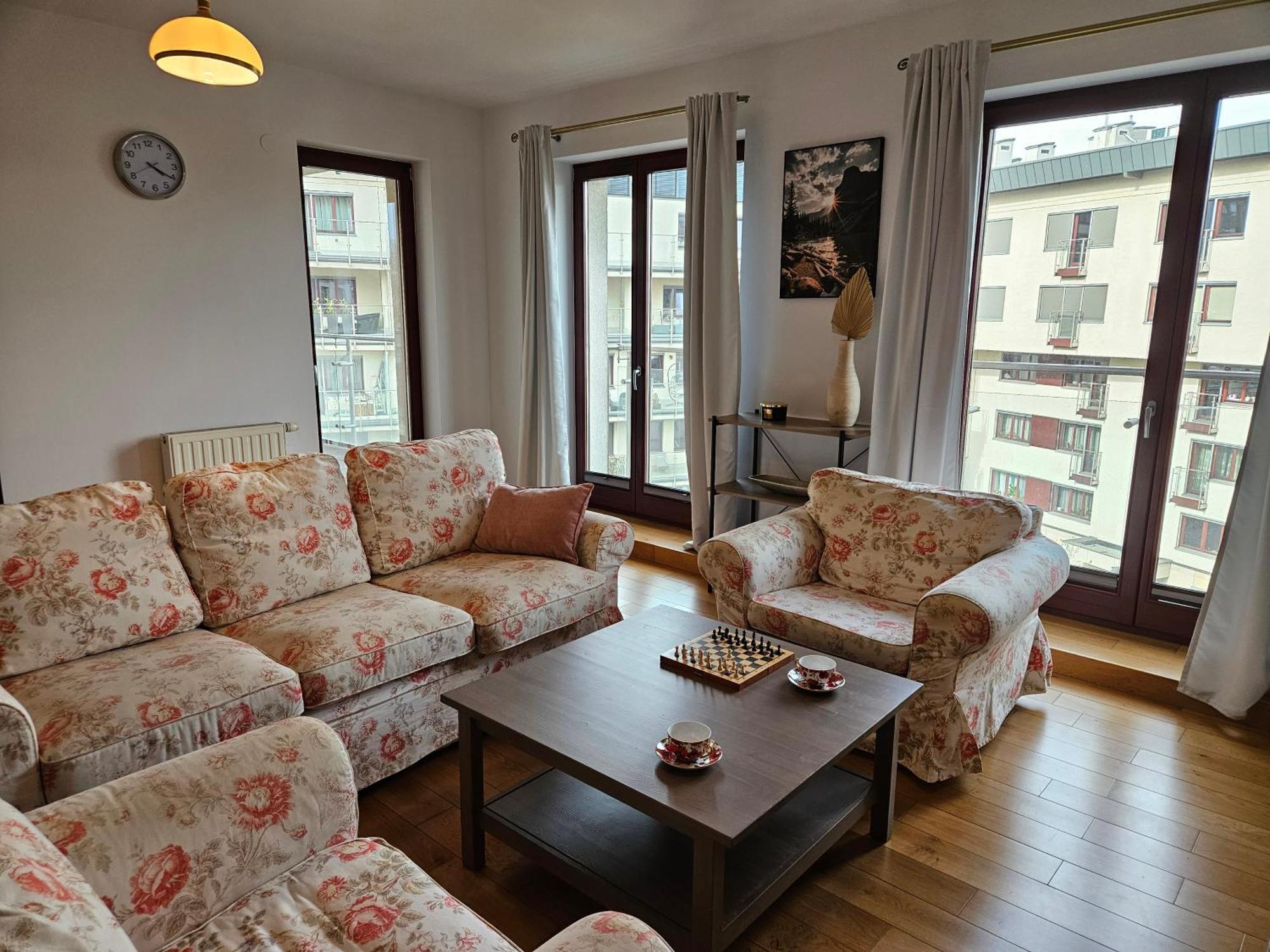 Bulwary Wislane Ludwinowska Przy Forum By Renters Apartment Krakau