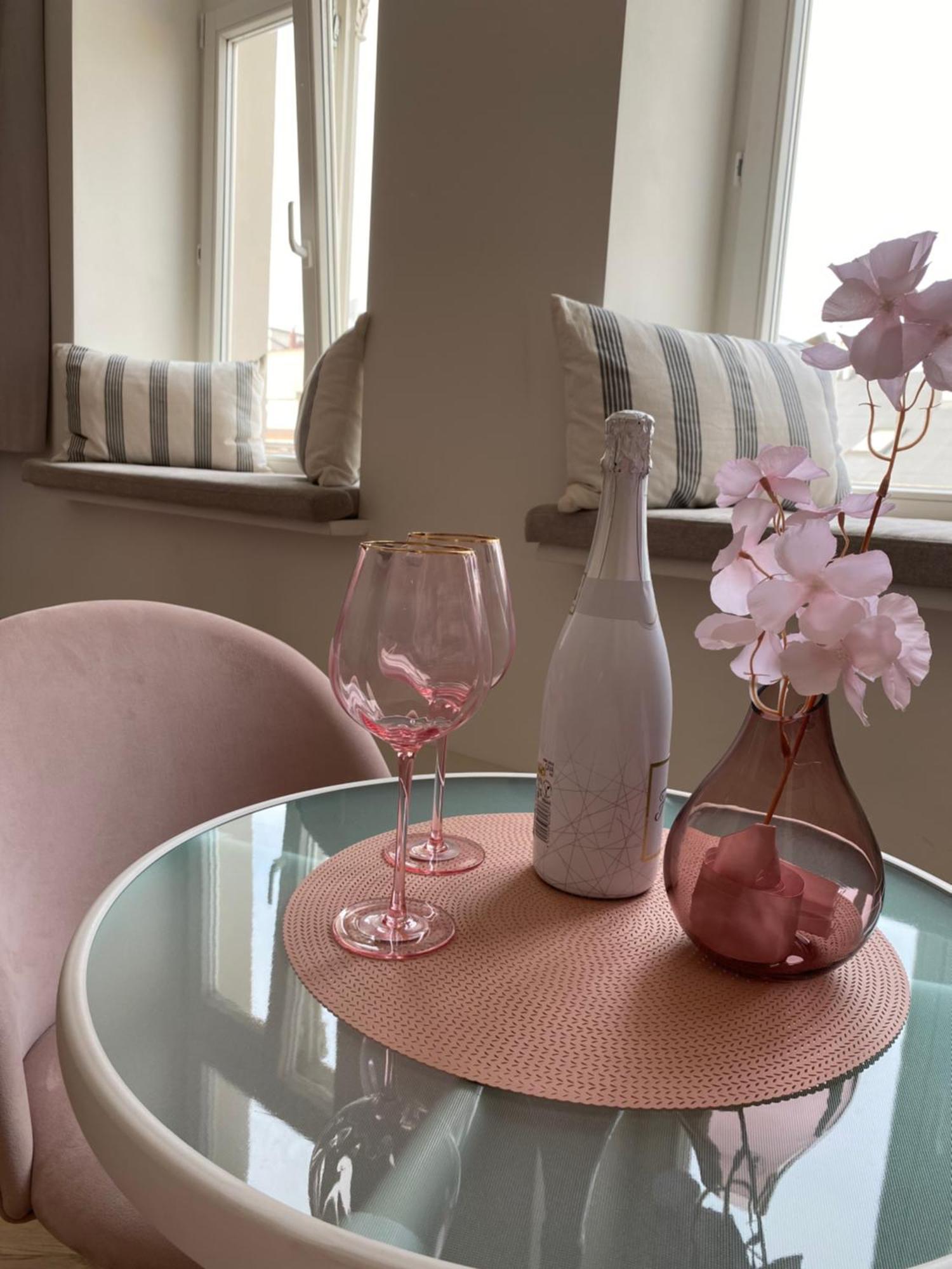 Apartment Royal Rose - Old Town *