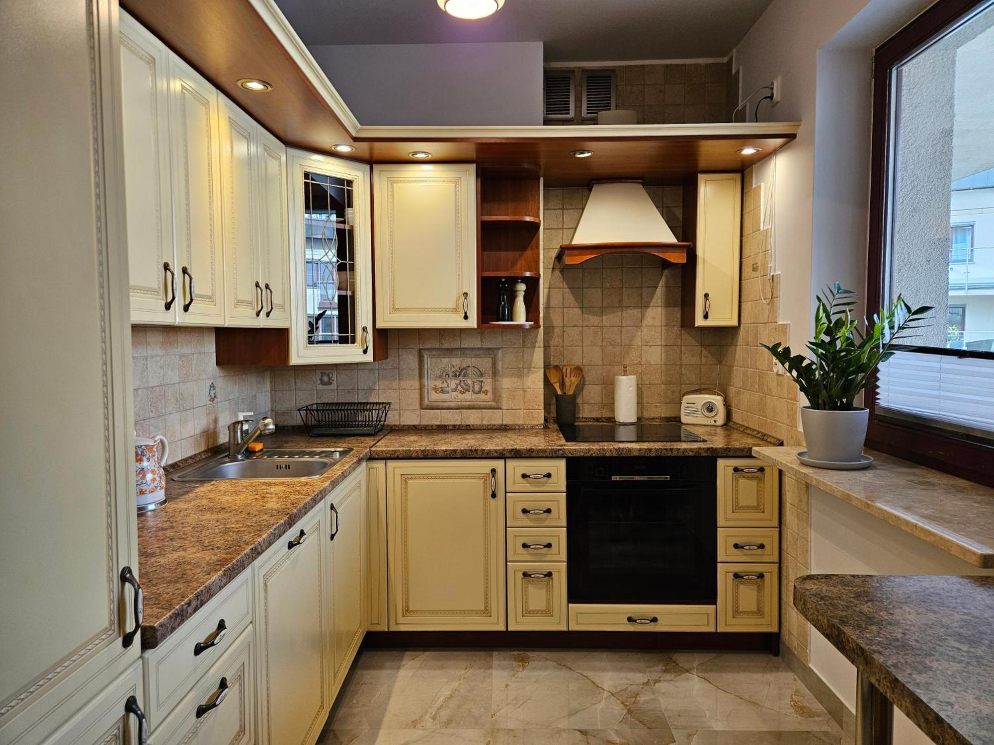 Apartment Bulwary Wislane Ludwinowska Przy Forum By Renters *