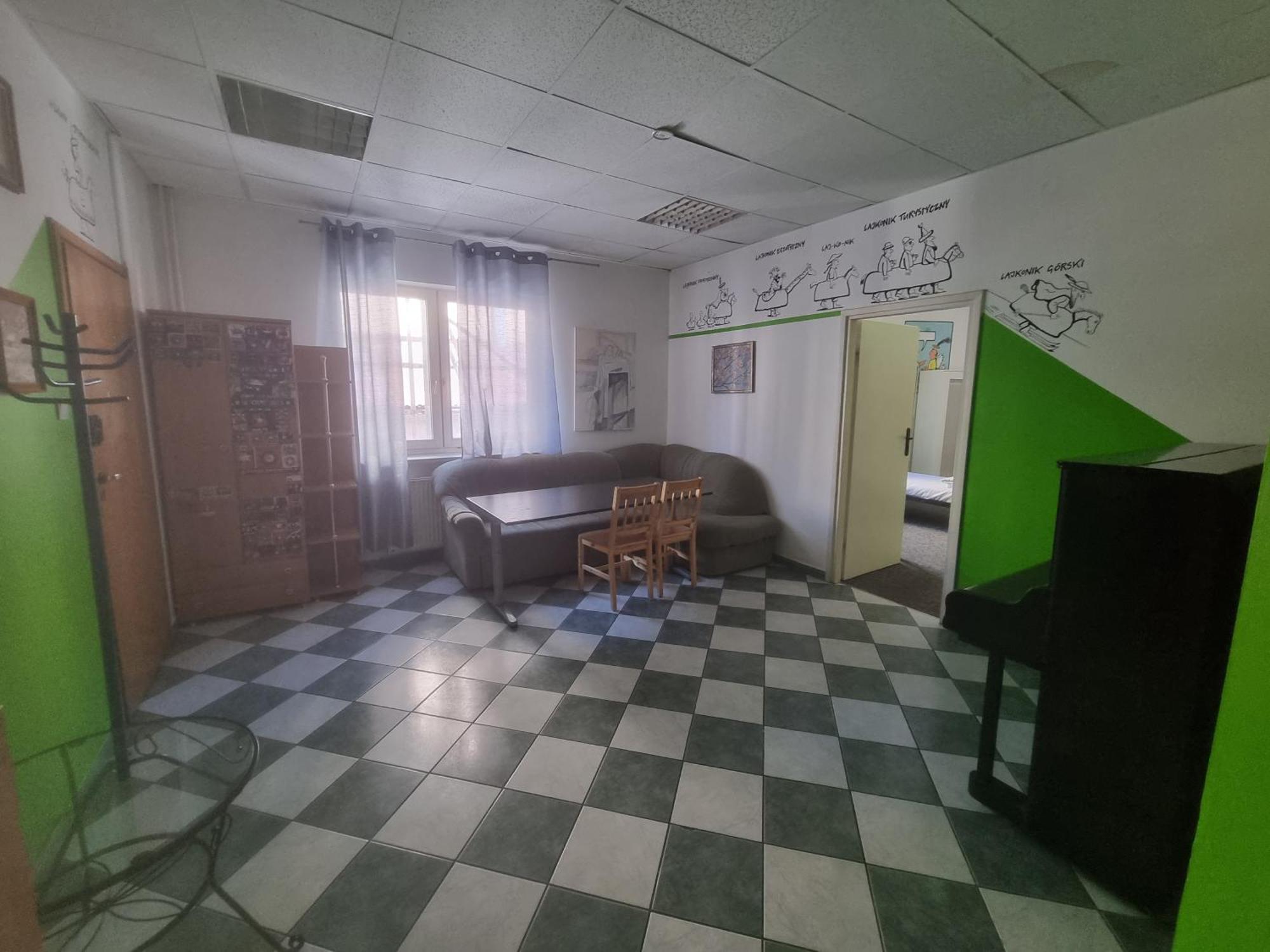 Spacious In Old Town *