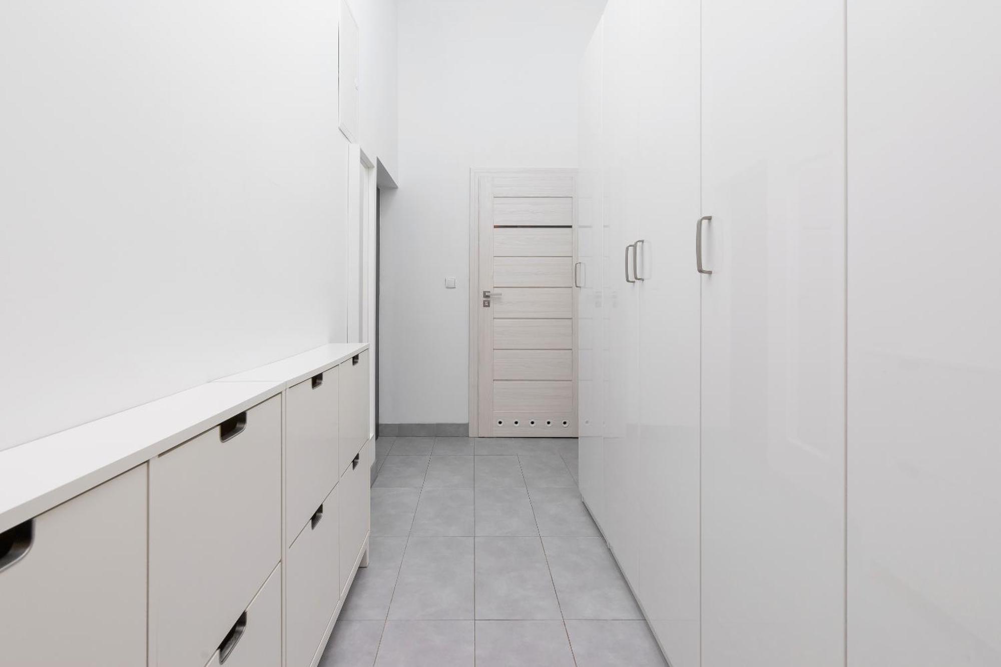3 Bedroom - Rynek Podgorski 15 Apartment *