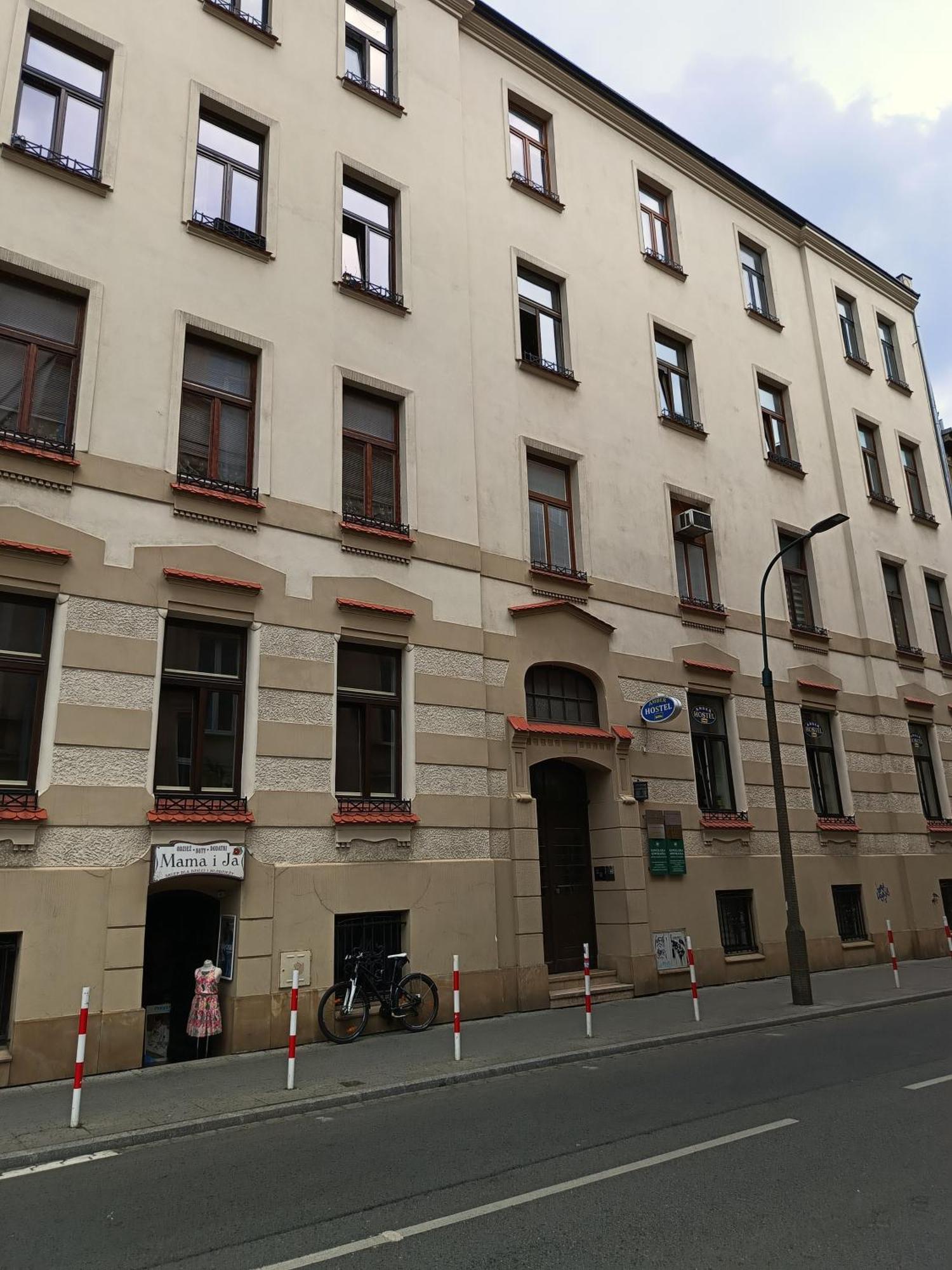 A4 In Downtown Of Apartment *