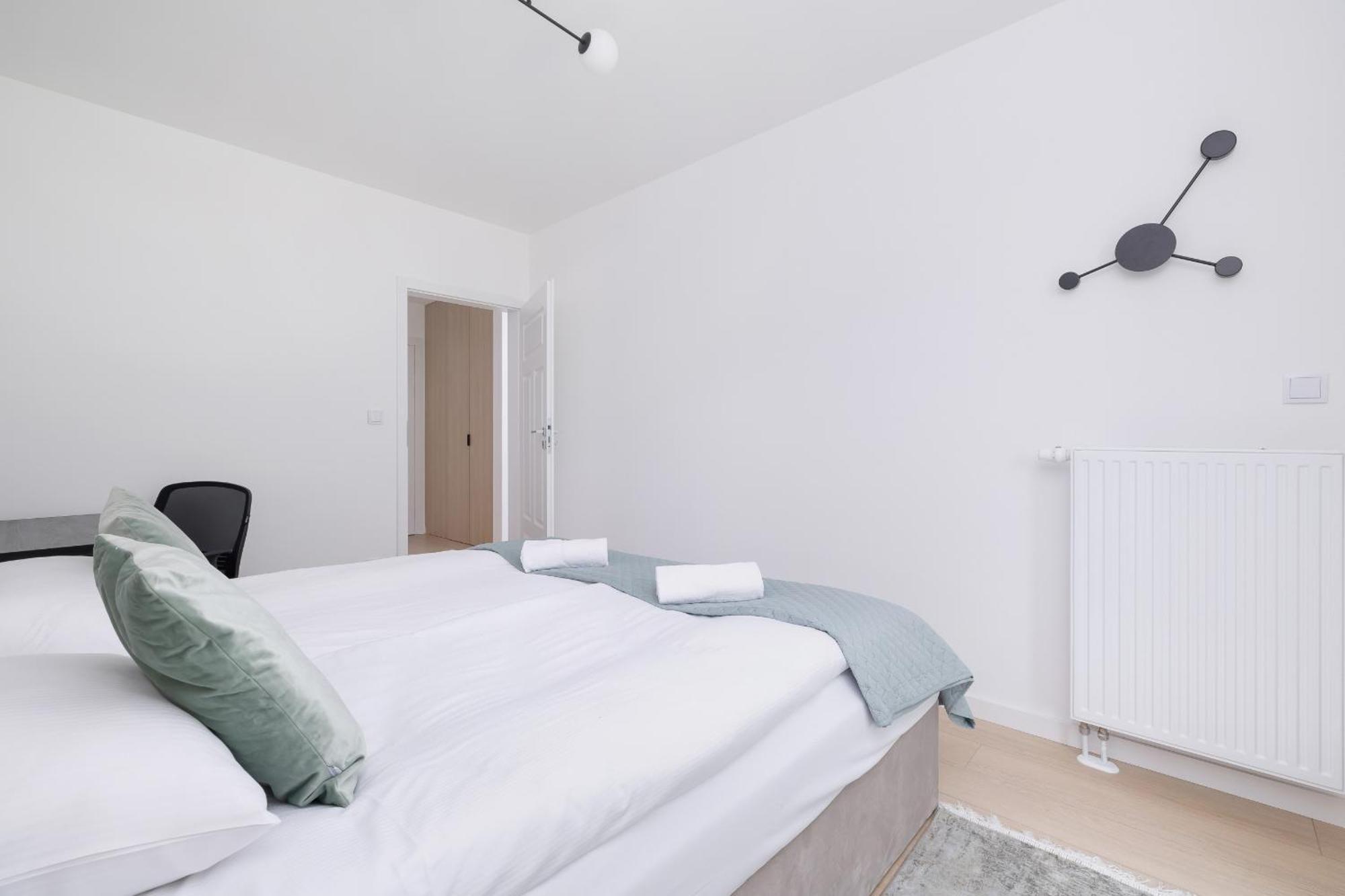 Apartment Krowoderska With Balcony Near Center By Rent Like *