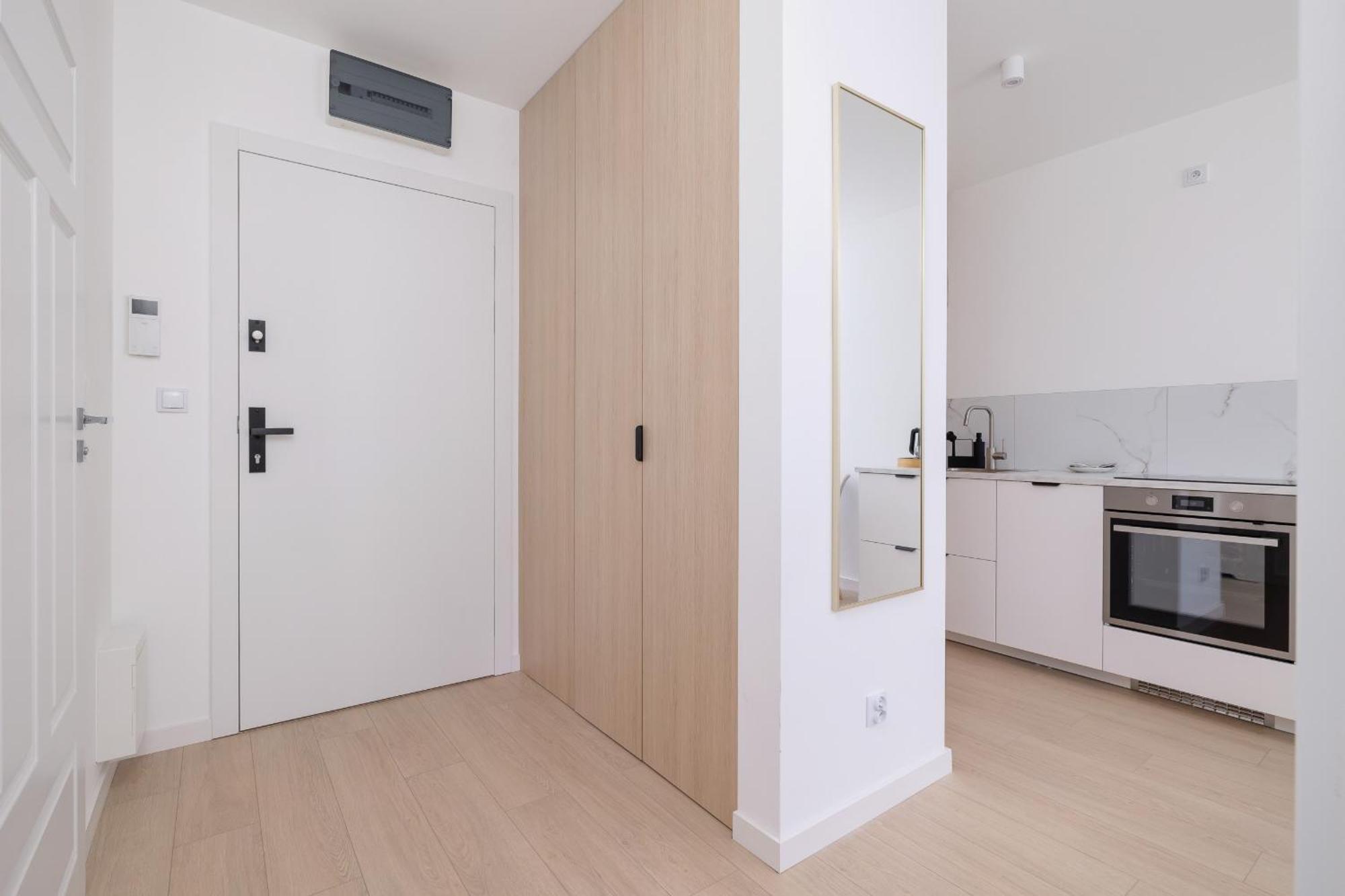 Krowoderska With Balcony Near Center By Rent Like