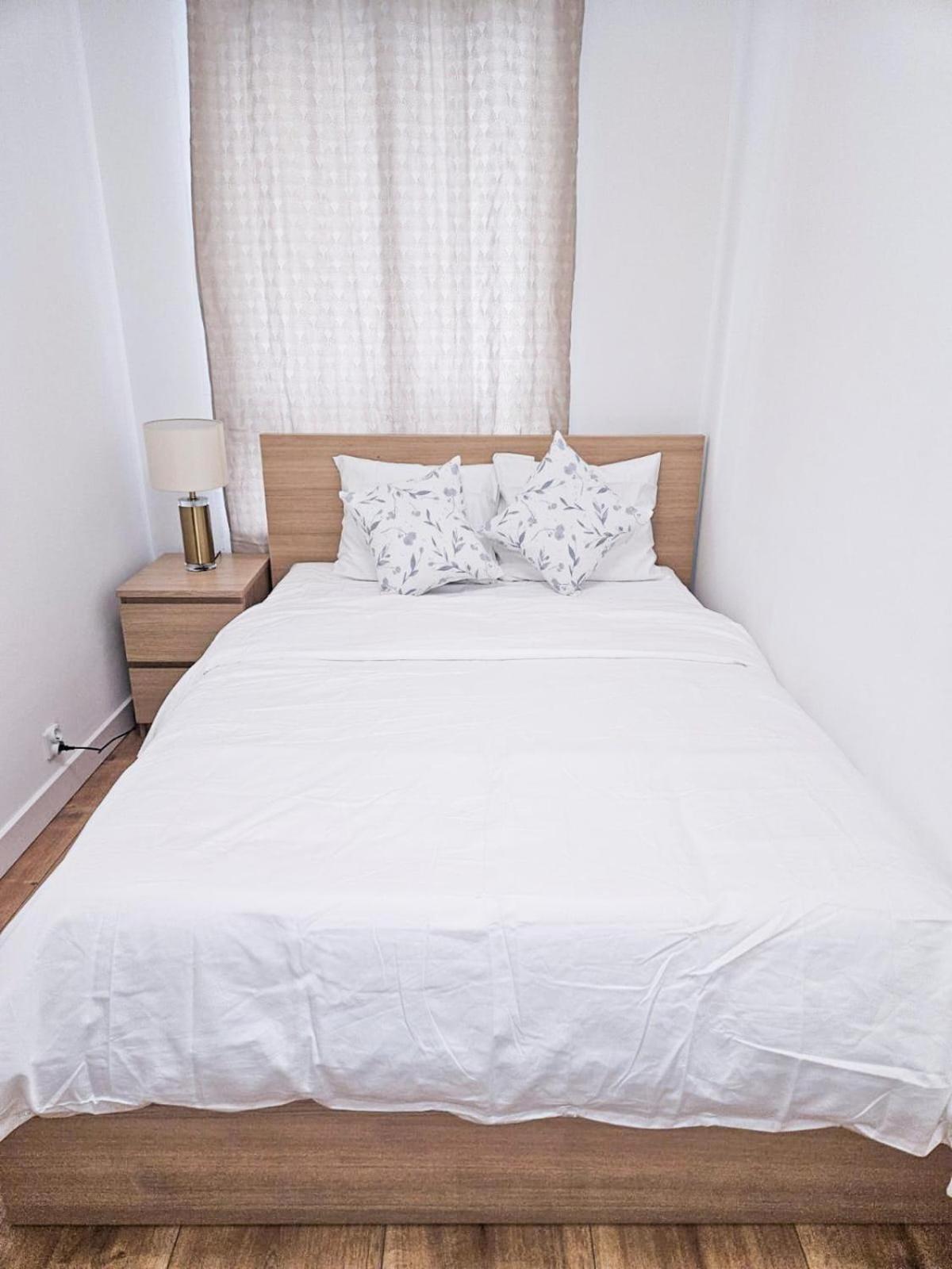 Elegant Two-room Apartment, Center, Balcony ,sleeps 4 Apartment