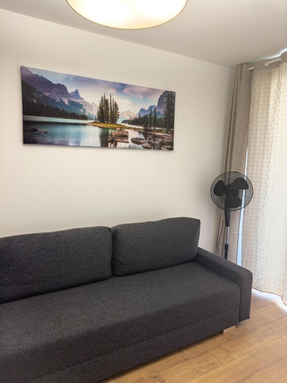 Apartment Elegant Two-room Apartment, Center, Balcony ,sleeps 4 *