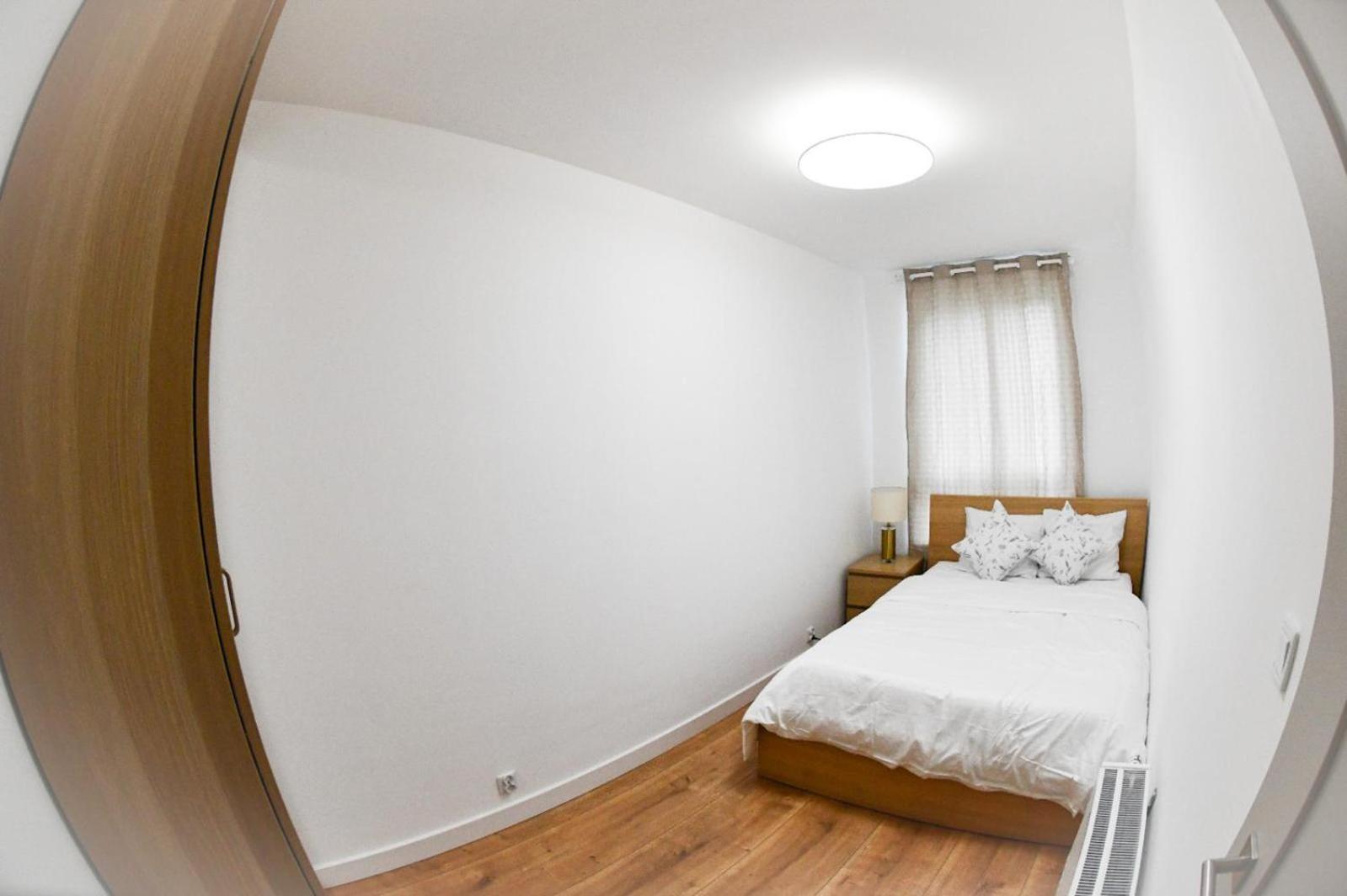 Elegant Two-room Apartment, Center, Balcony ,sleeps 4 Apartment Krakow