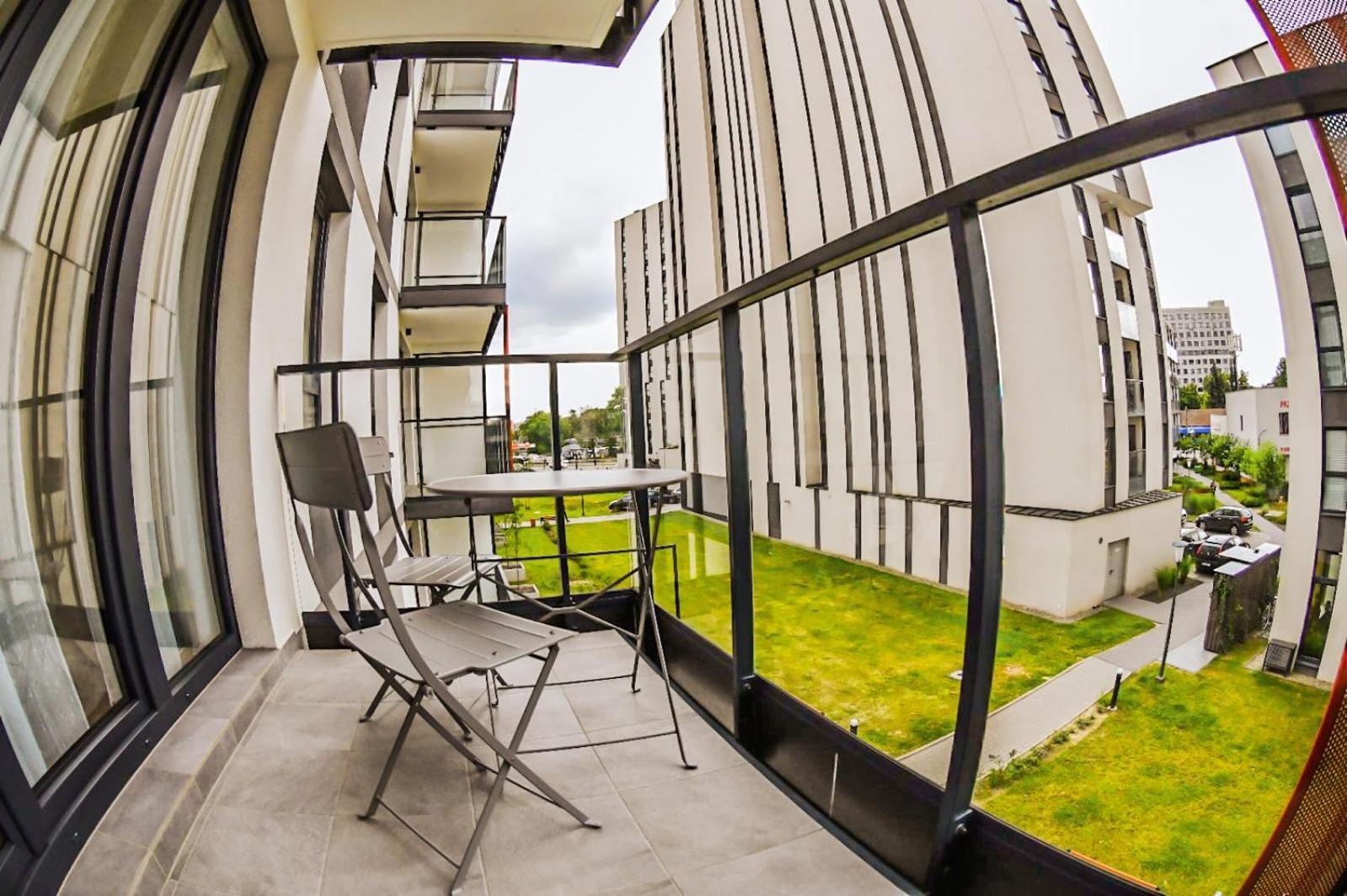 Elegant Two-room Apartment, Center, Balcony ,sleeps 4 Apartment Krakow