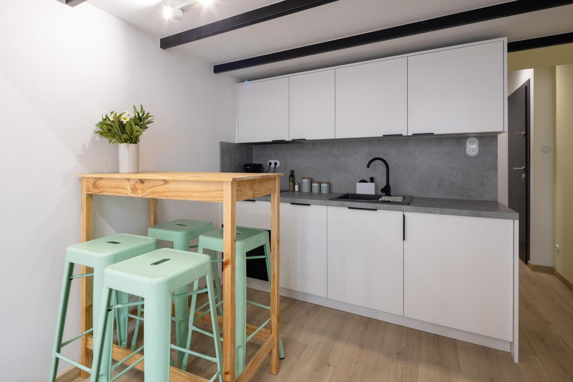 Apartment Center, Modern, Quiet Place By Homeclick Krakow