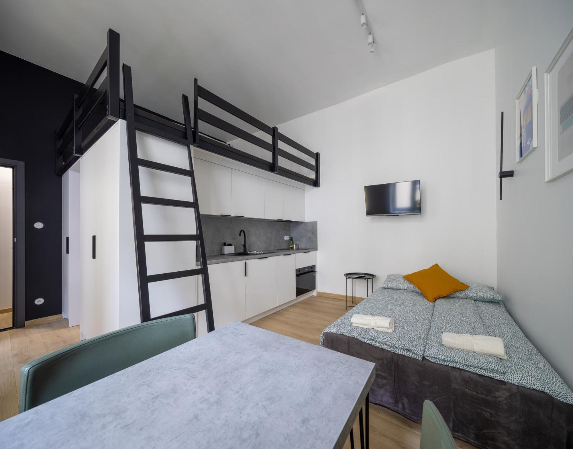 Apartment Center, Modern, Quiet Place By Homeclick