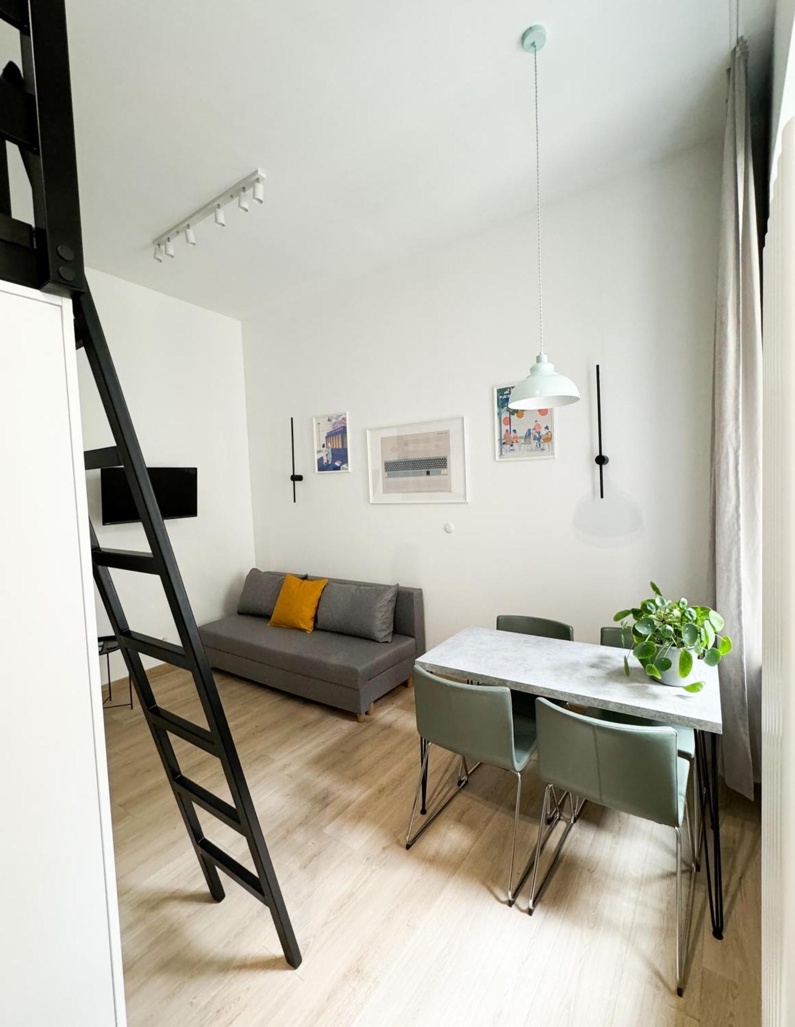 Apartment Center, Modern, Quiet Place By Homeclick