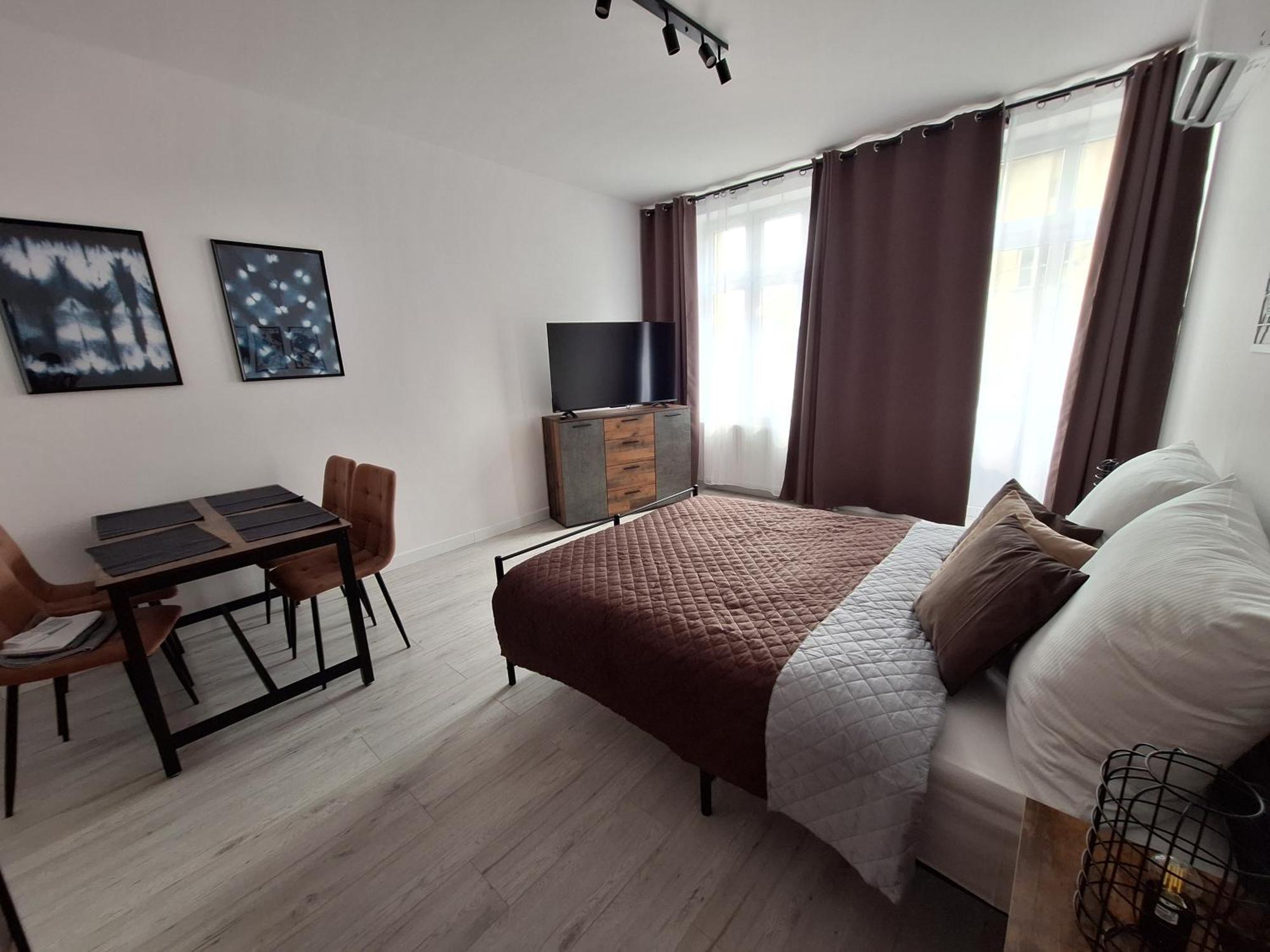 Cracow By Night Appartement Krakau