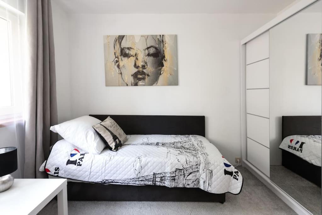 Paryski 4 90m2 2 Poziomy Ogrod Oranzeria Krakow