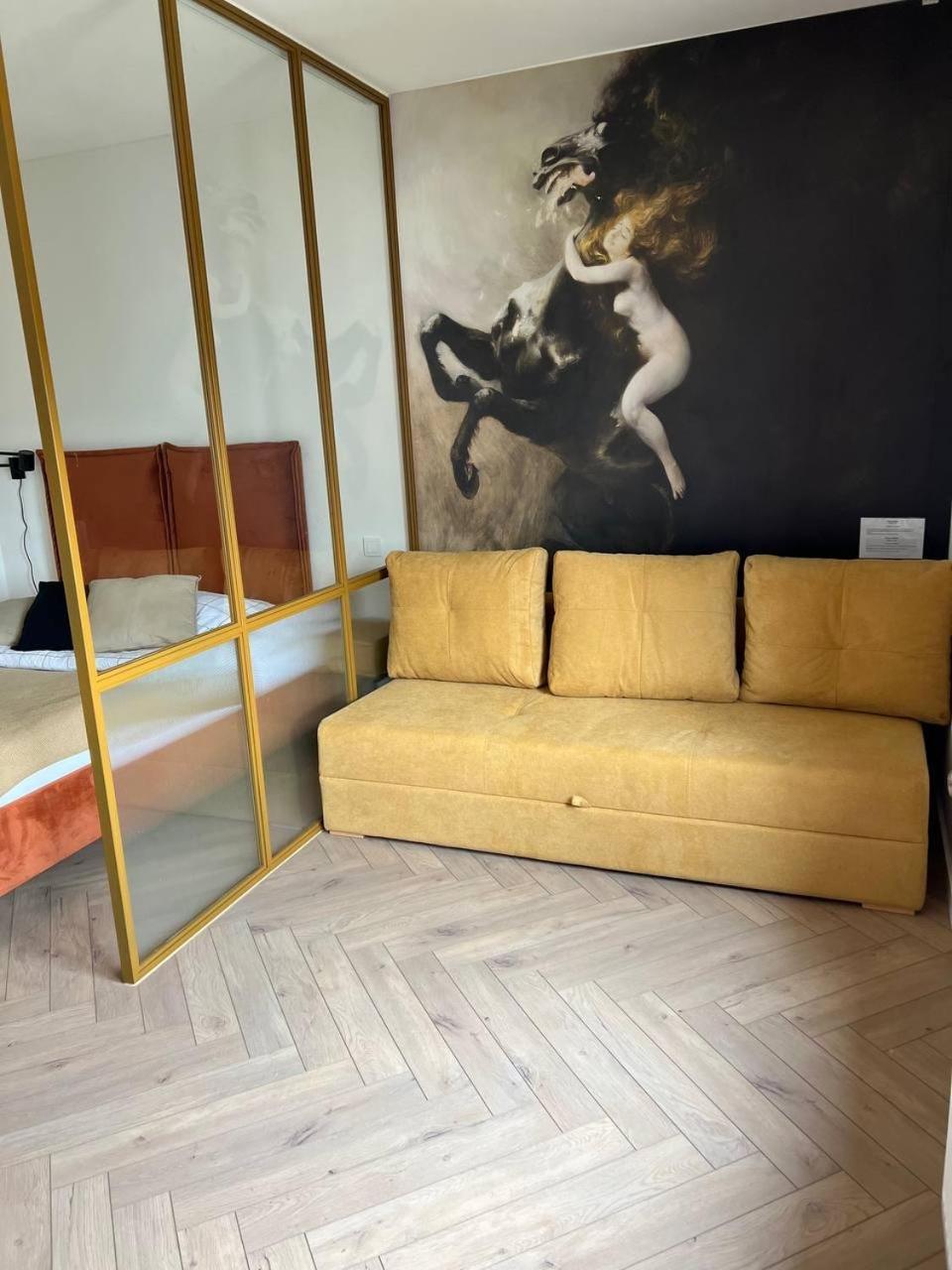 Tutu Apartament