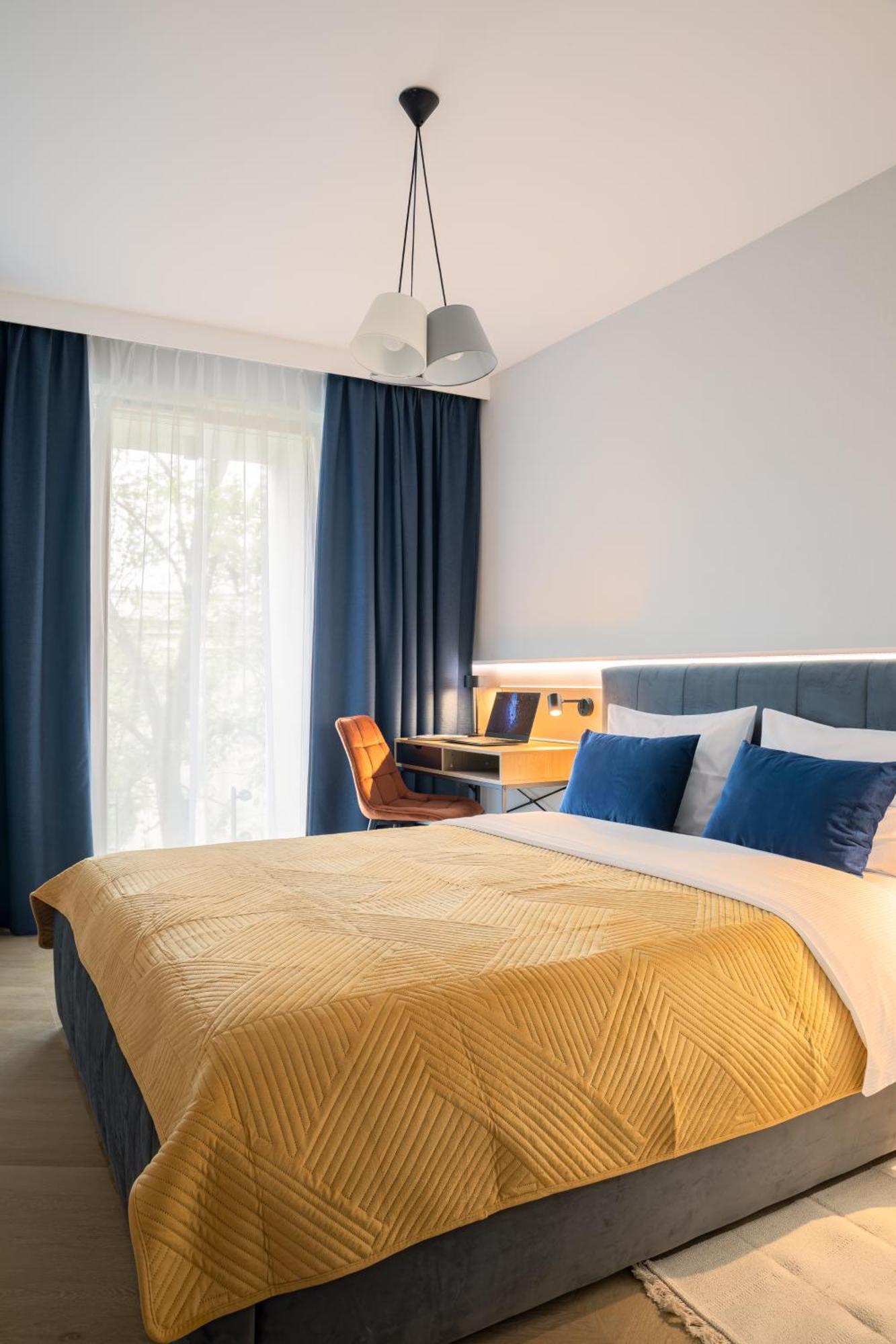 Metropolis Old Town Apartment