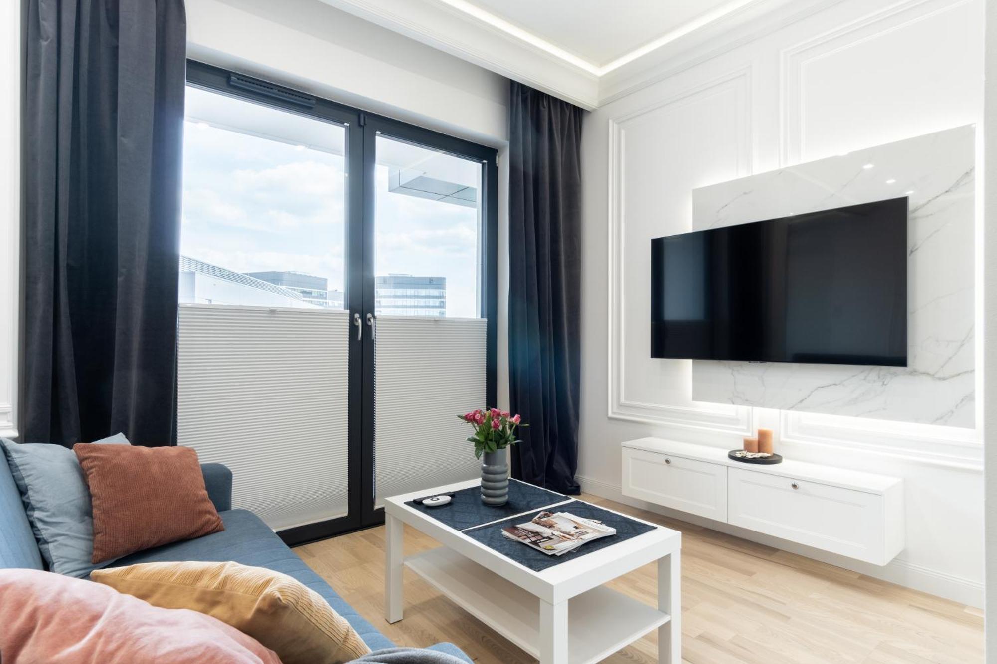 Apartment Lovely Flat Fabryczna Street Ac Free Parking *