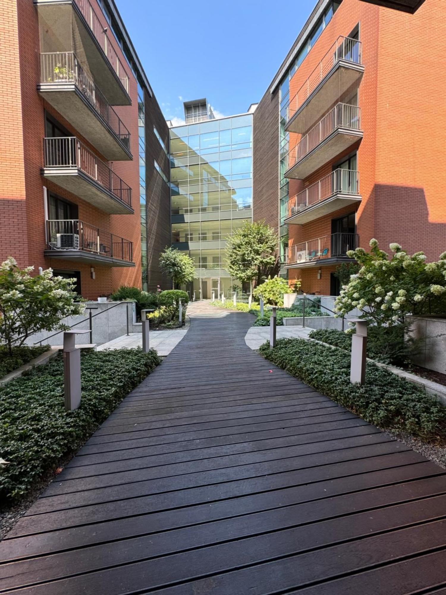 Modern & Cozy In The Centre Of Close To The Station *
