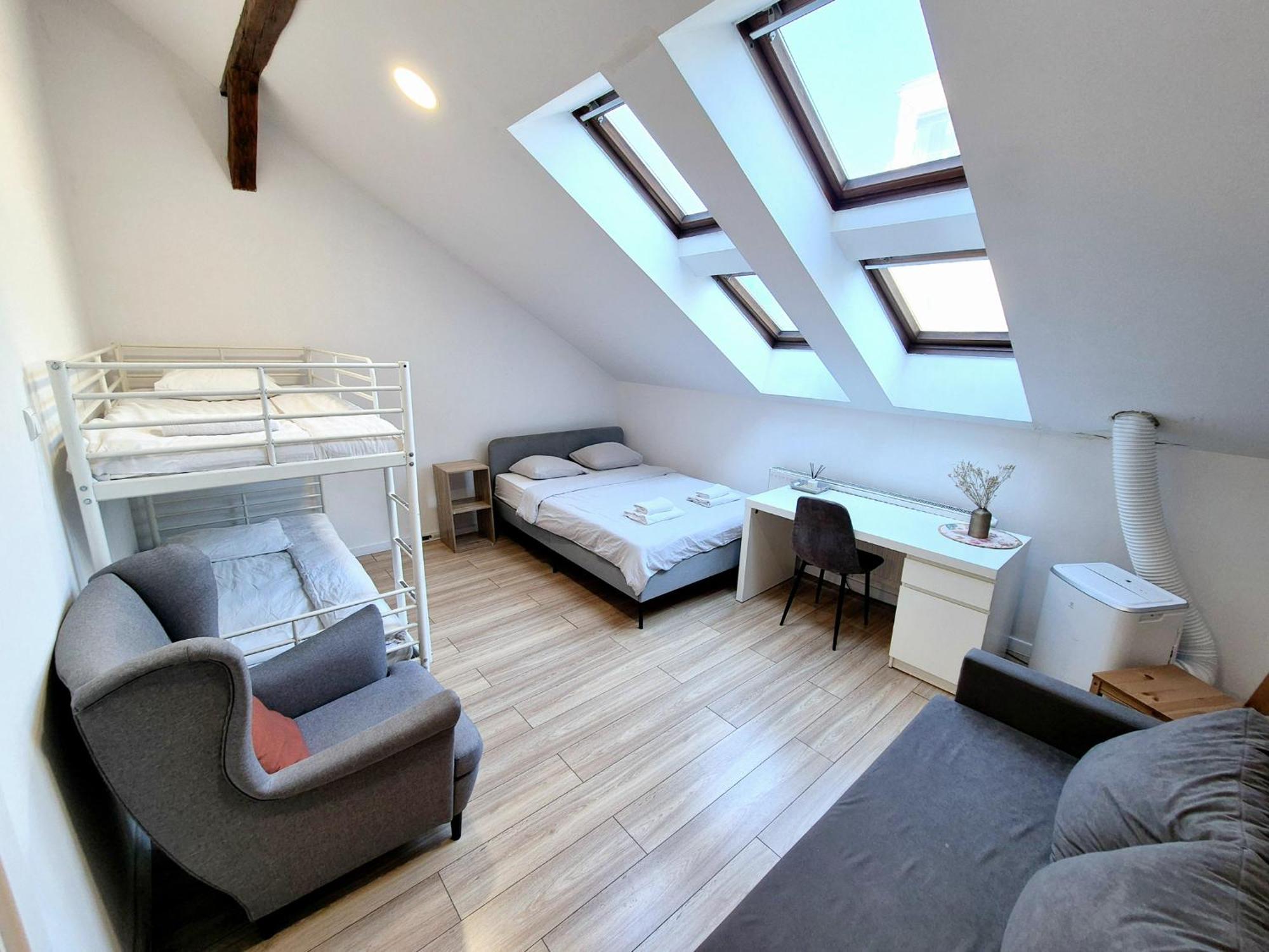 Pini - Przytulne W Centrum Krakowa Hostel Krakow
