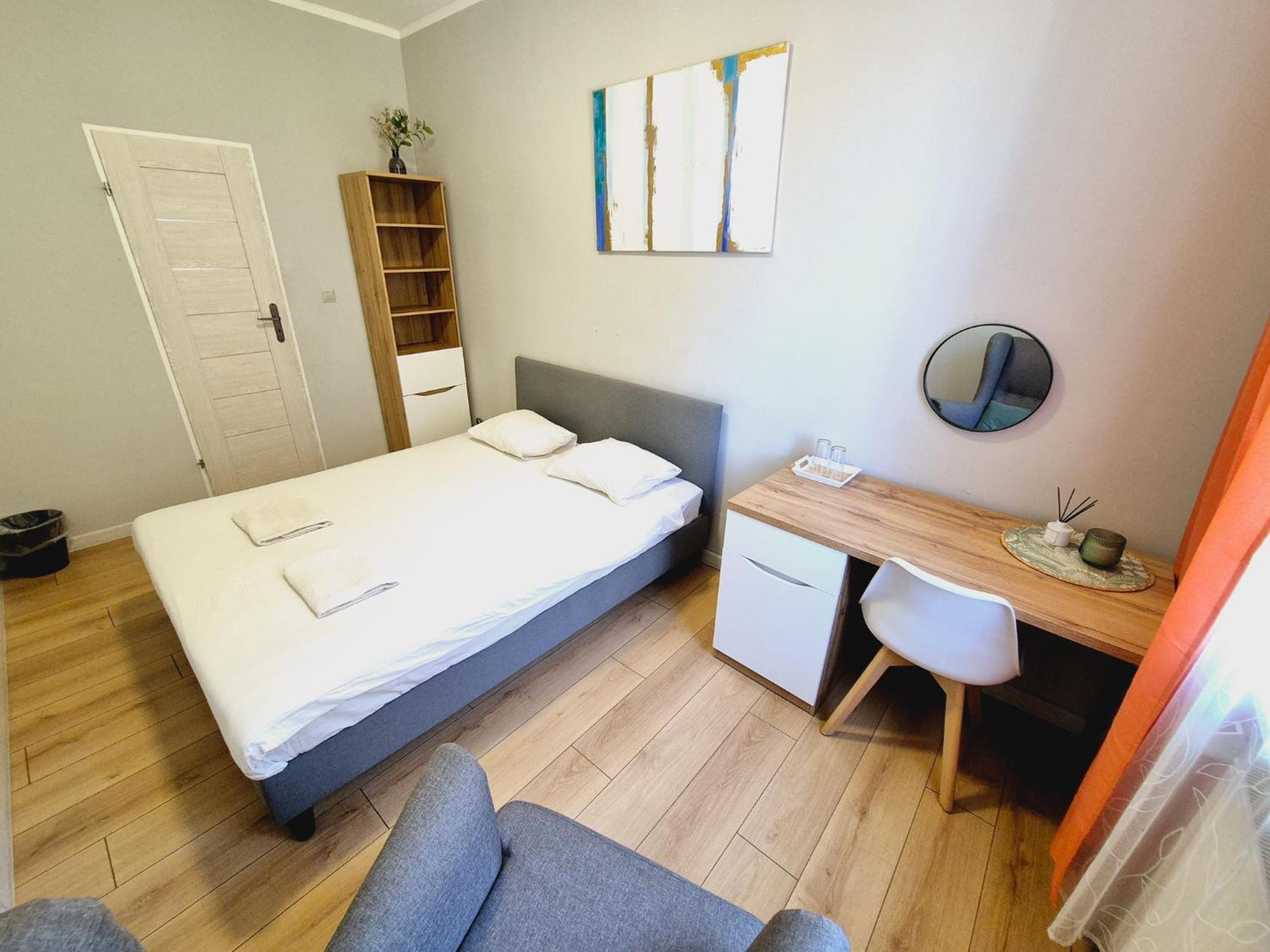 Hostel Pini - Przytulne W Centrum Krakowa