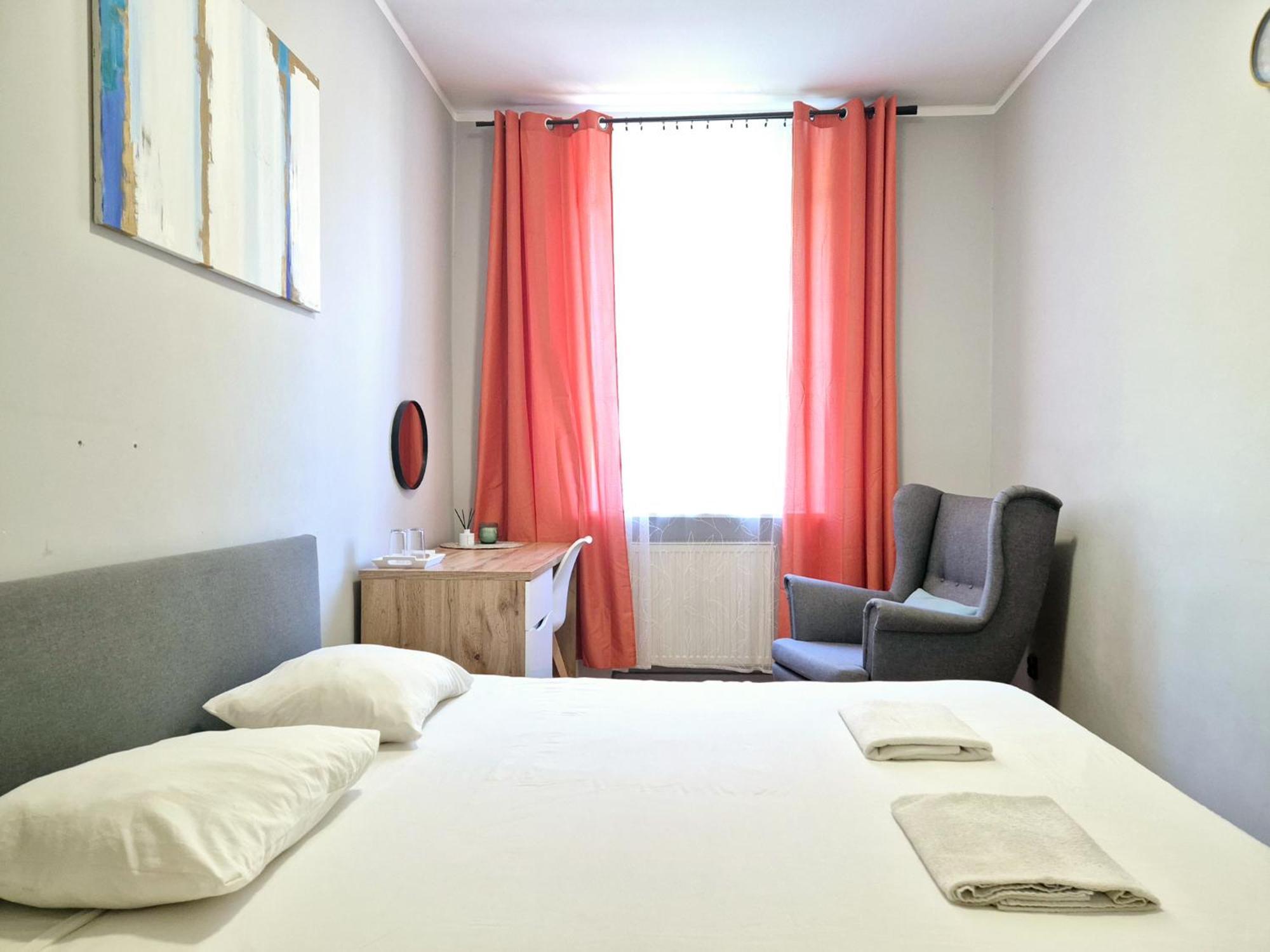 Hostel Pini - Przytulne W Centrum Krakowa