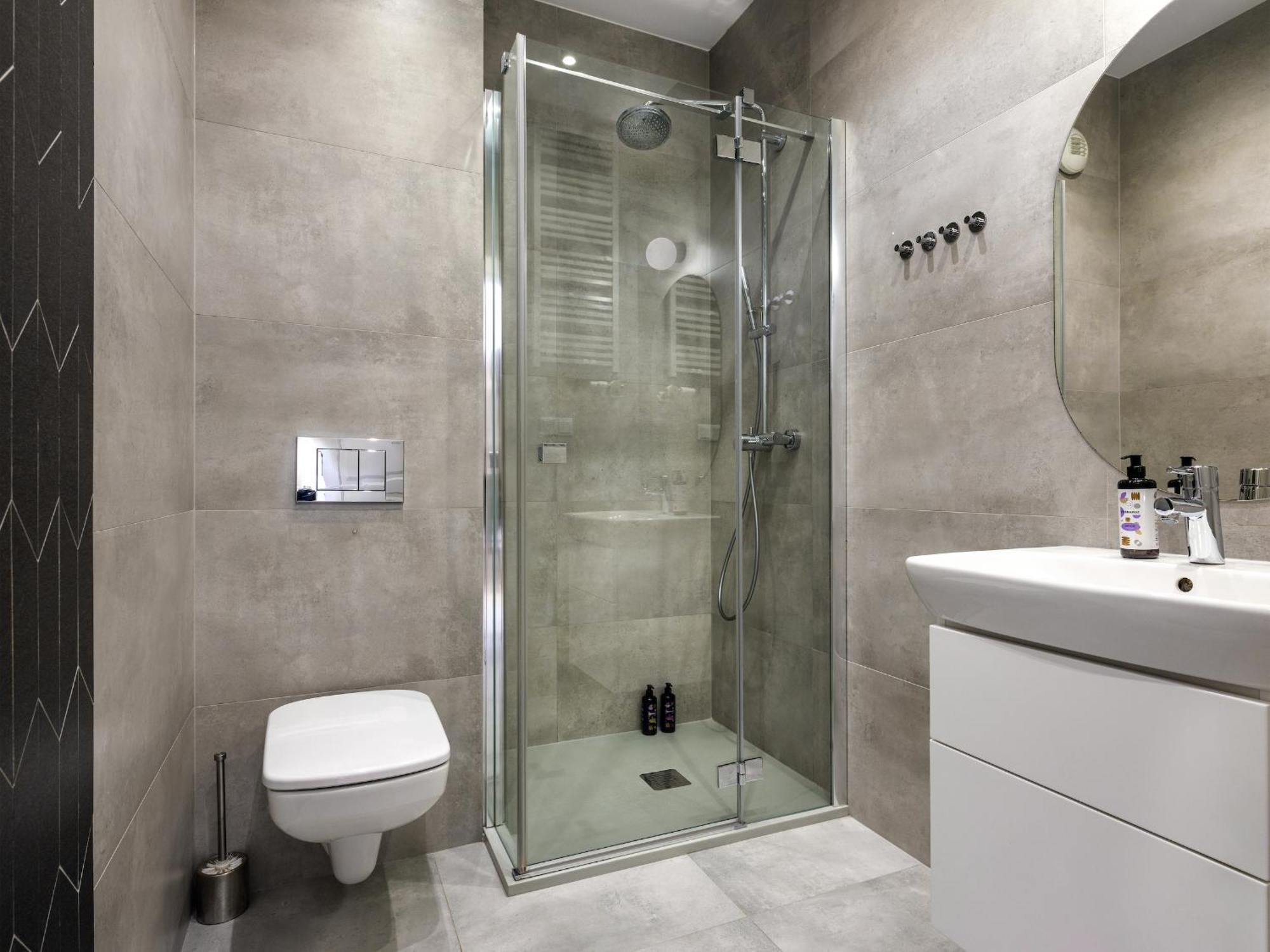 Tyzenhauz Piwna Street Apartment Krakow