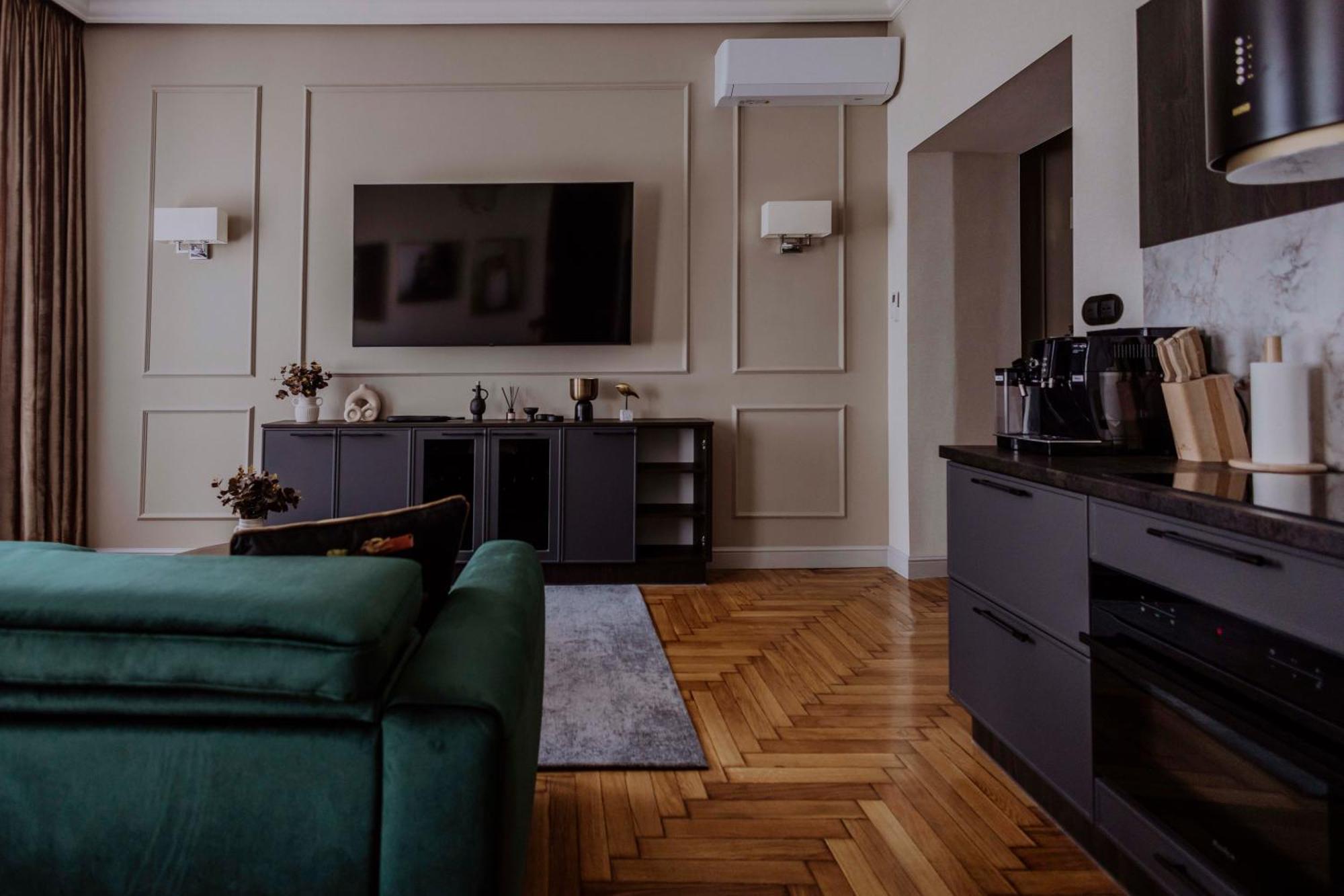 Crown Pearl - Wonderful Apartment, 110scm, 4