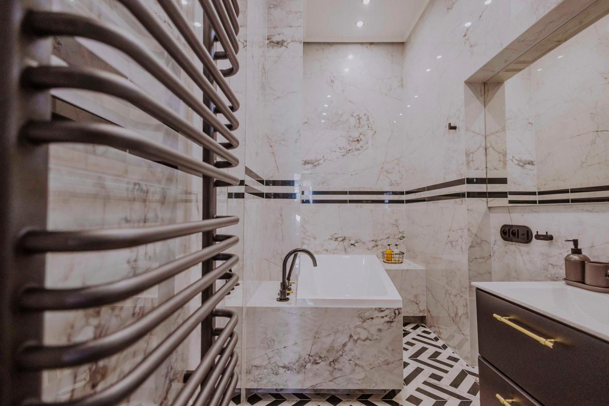 Apartment Crown Pearl - Wonderful Apartment, 110scm, 4 Krakow