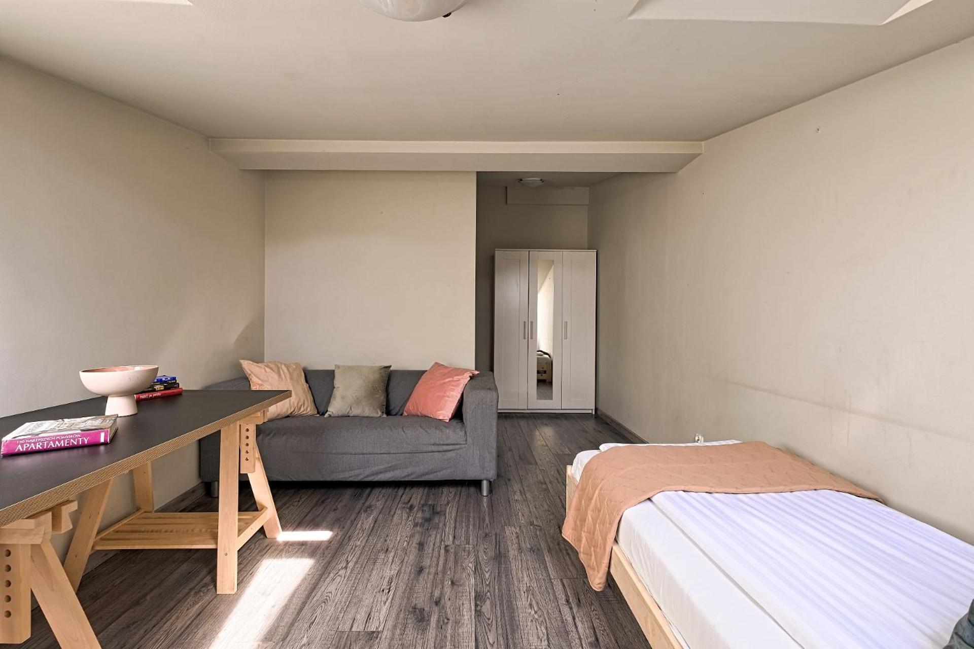 Golden Apartments/radz14