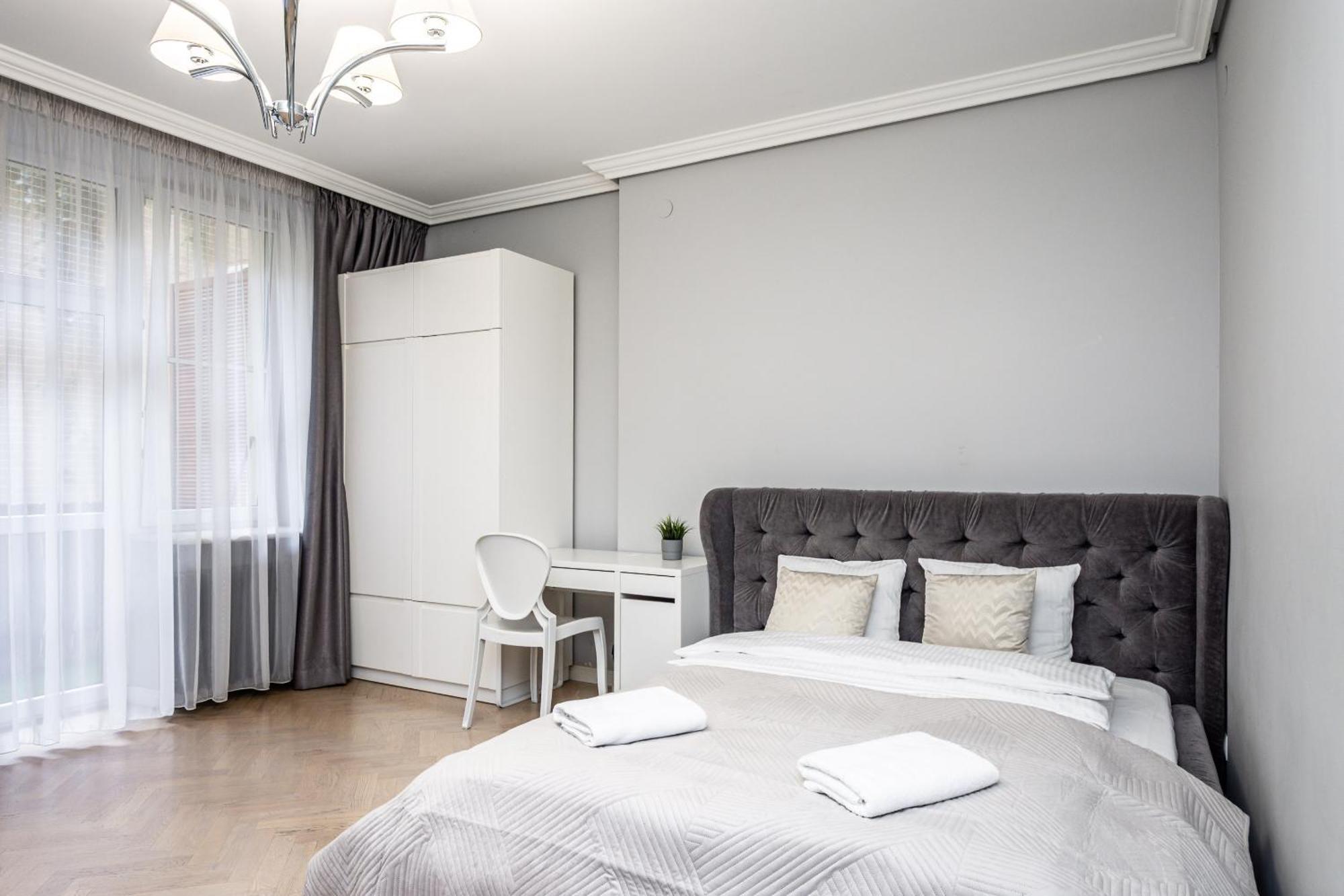 Rentplanet - Krasinskiego Apartamento Cracóvia