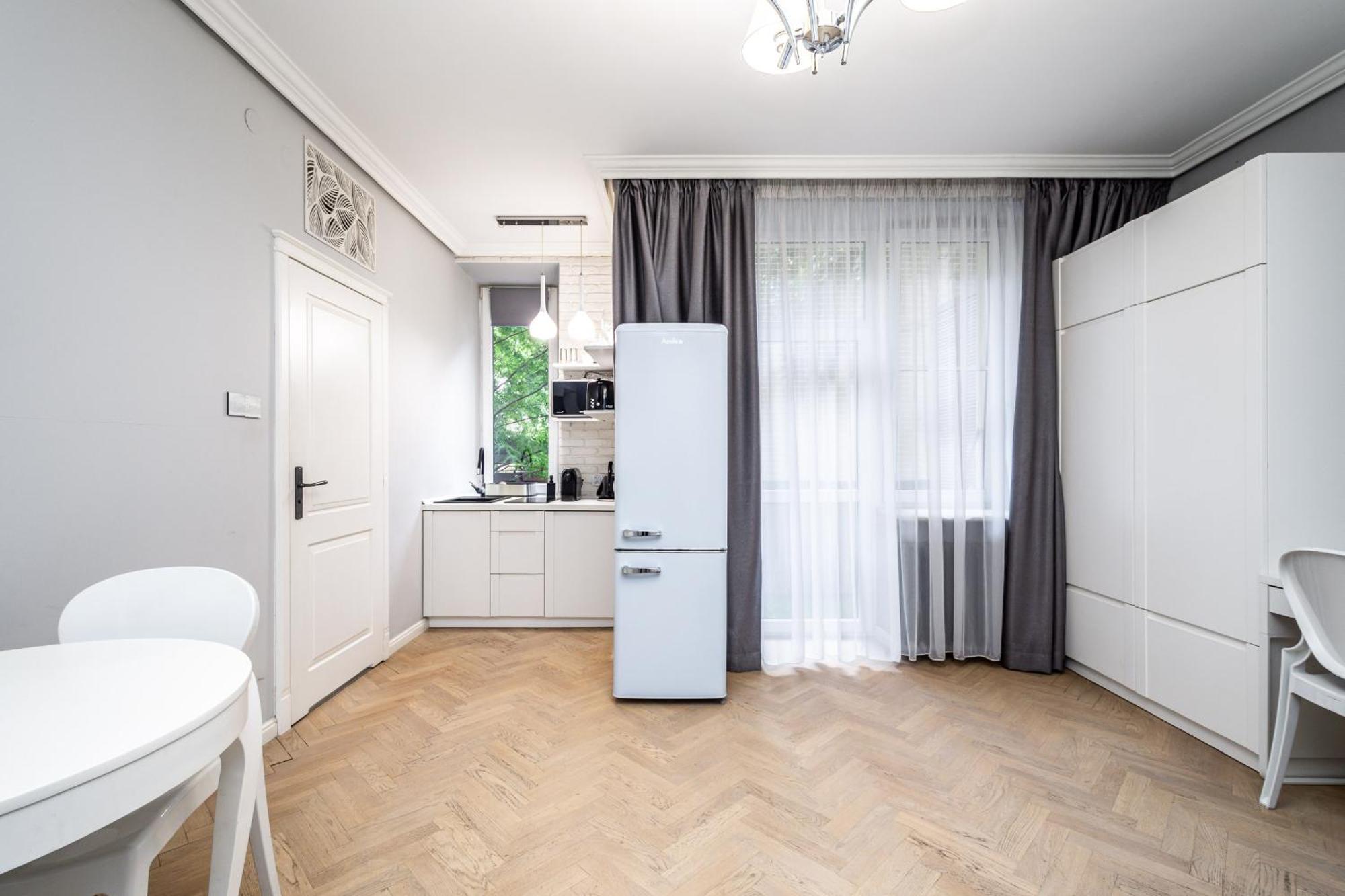 Rentplanet - Krasinskiego *