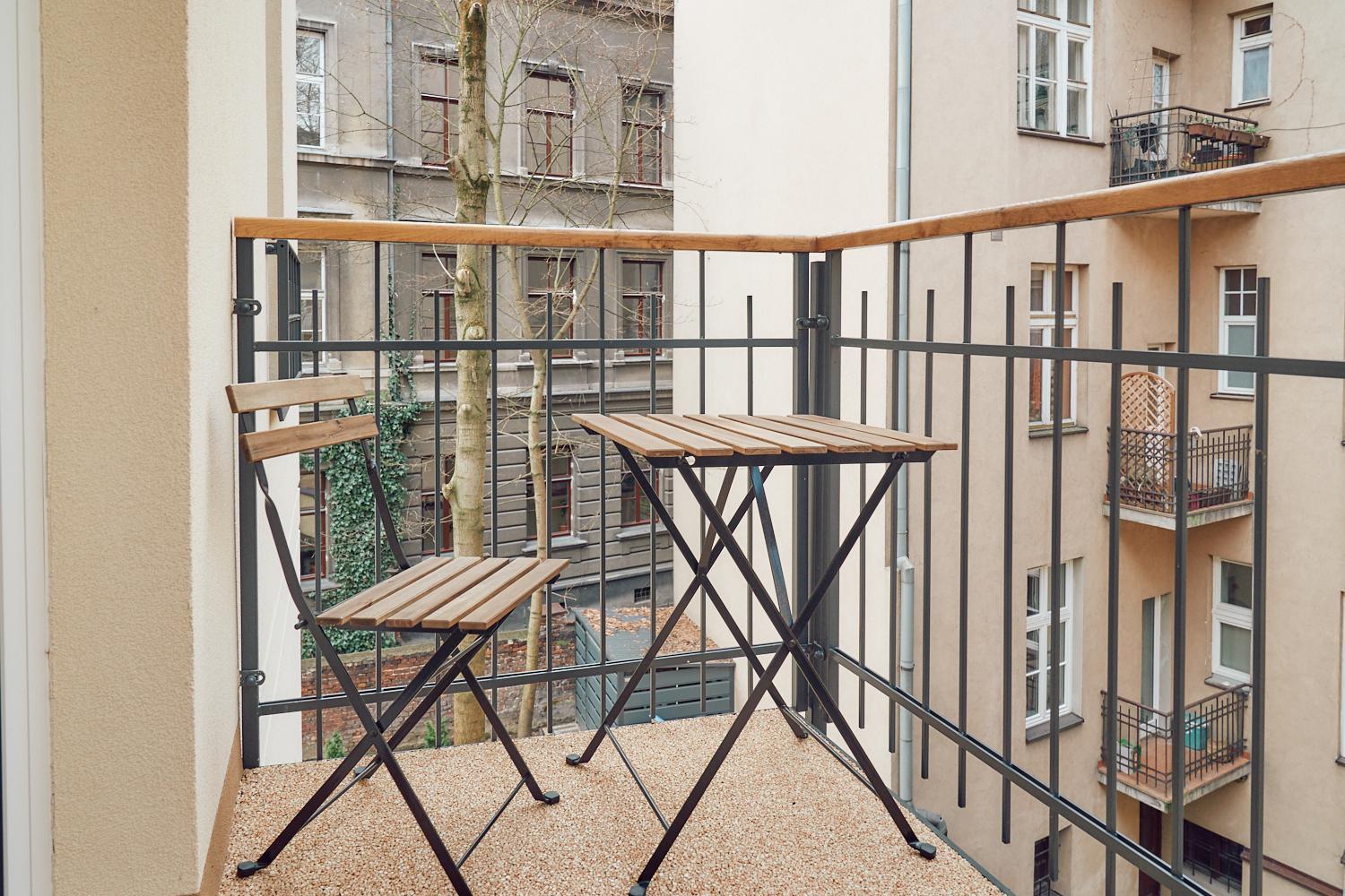 Tyzenhauz Siemiradzkiego Street Apartament