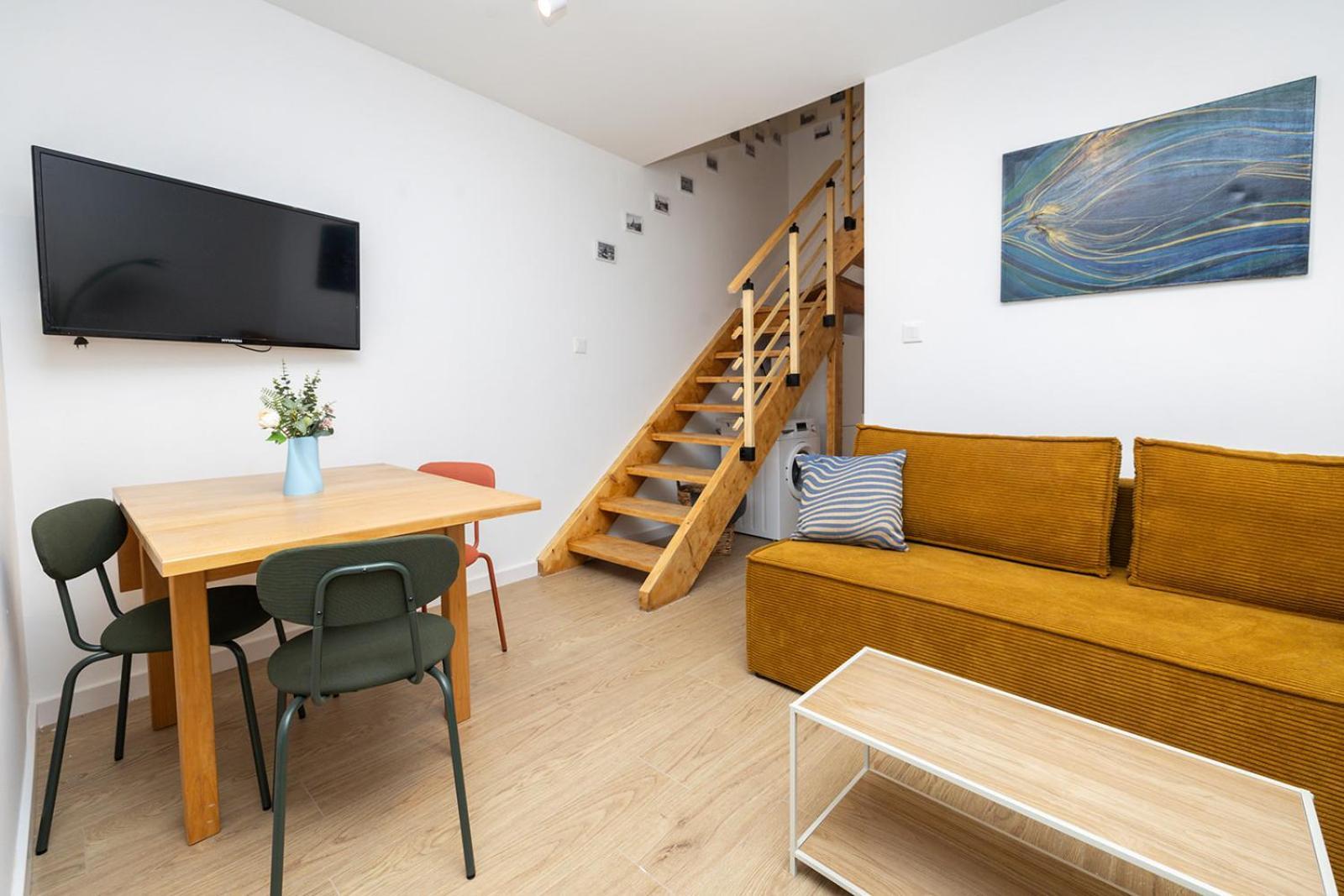 In The Heart Of Historical District With Free Parking *