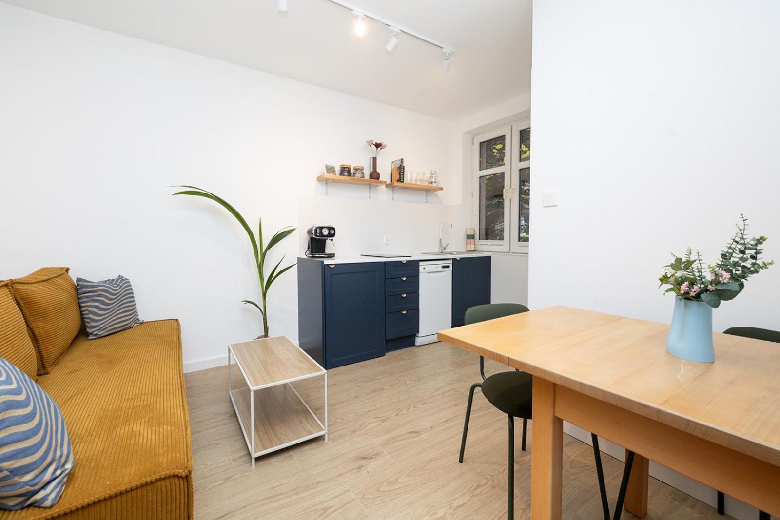 In The Heart Of Historical District With Free Parking Apartamento