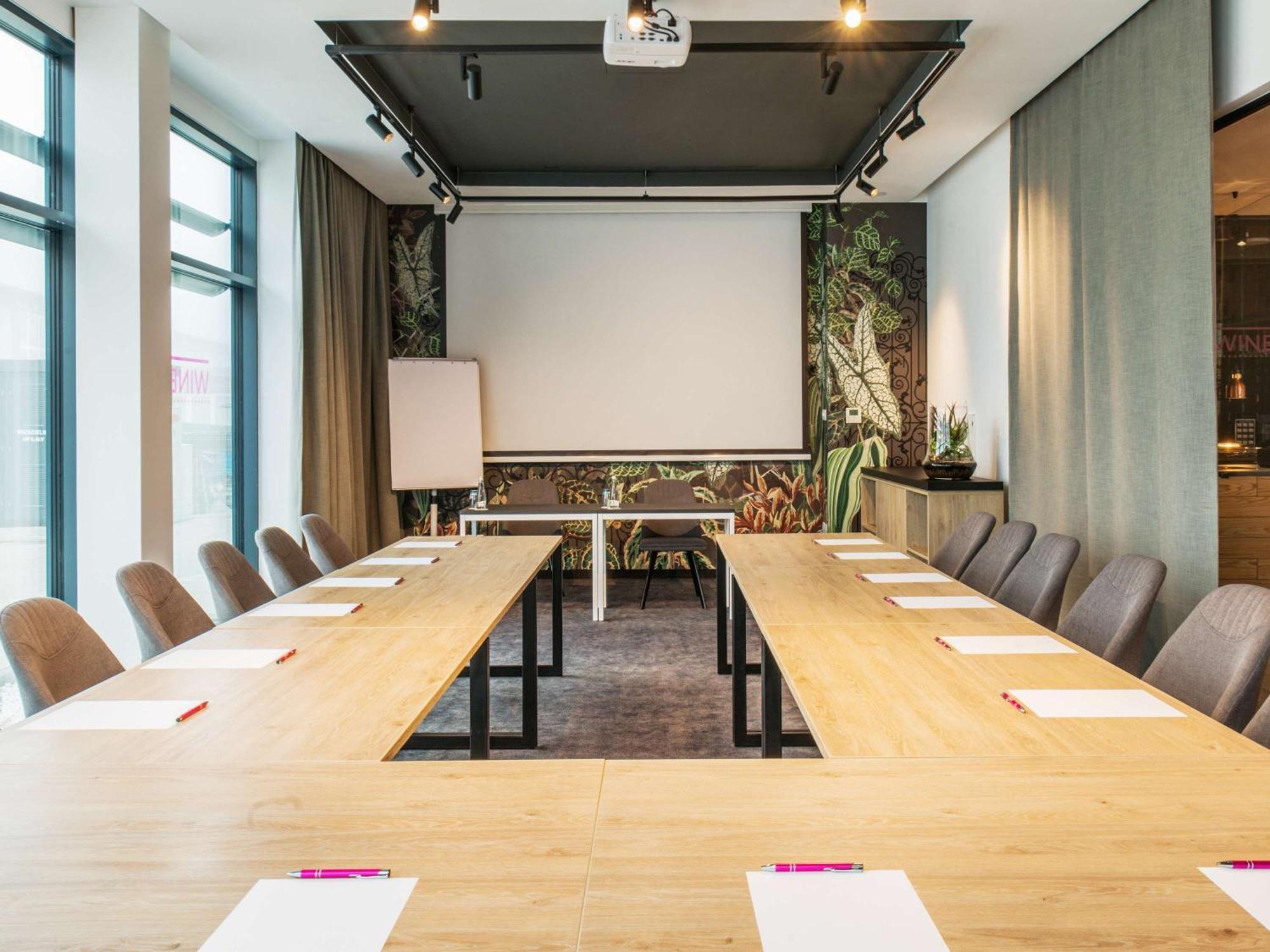 Hotel Ibis Styles East
