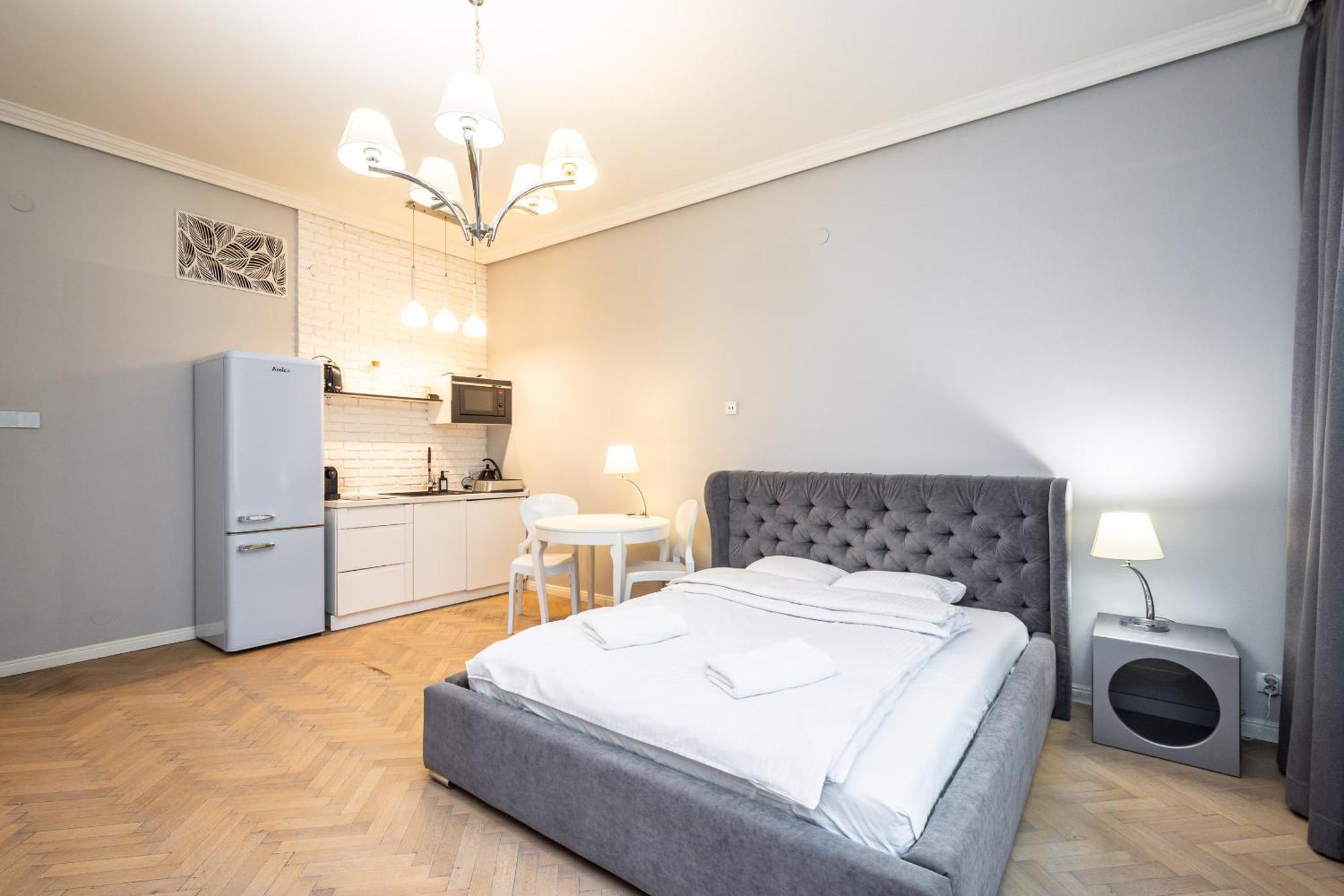 Rentplanet - Krasinskiego Apartamento Cracóvia