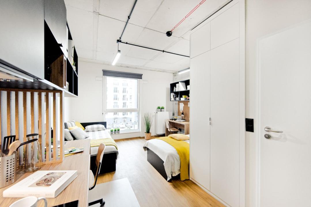 Shed Living Aparthotel