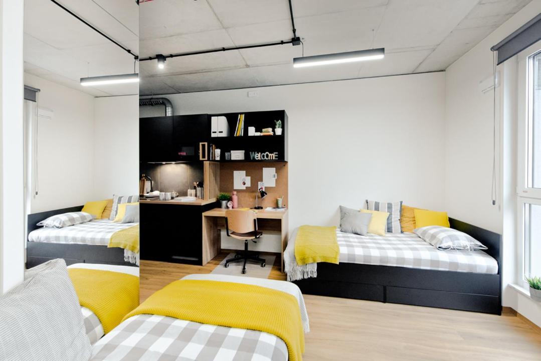 Shed Living Aparthotel *