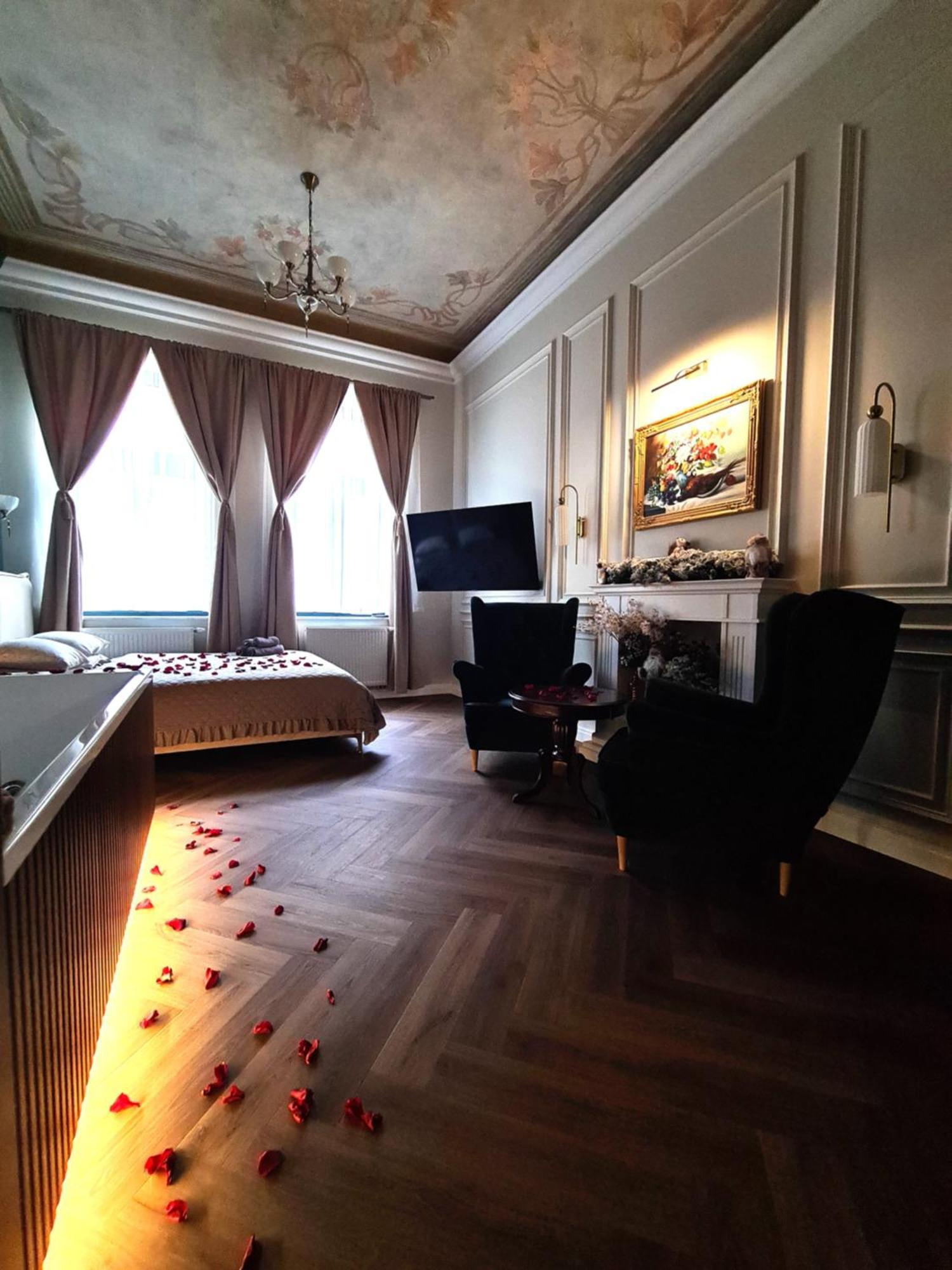 Art Jacuzzi Koletek Apartment Krakow