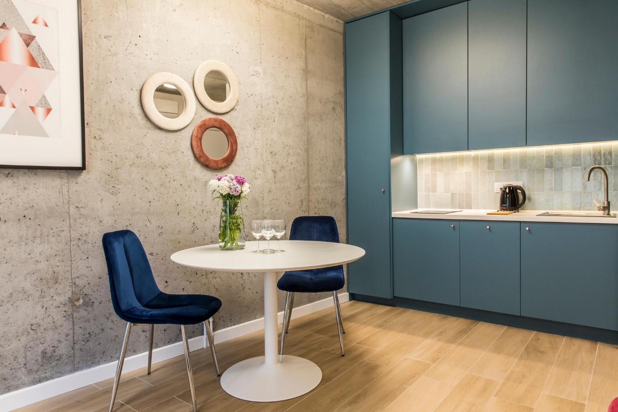 Piedmont House Apartment