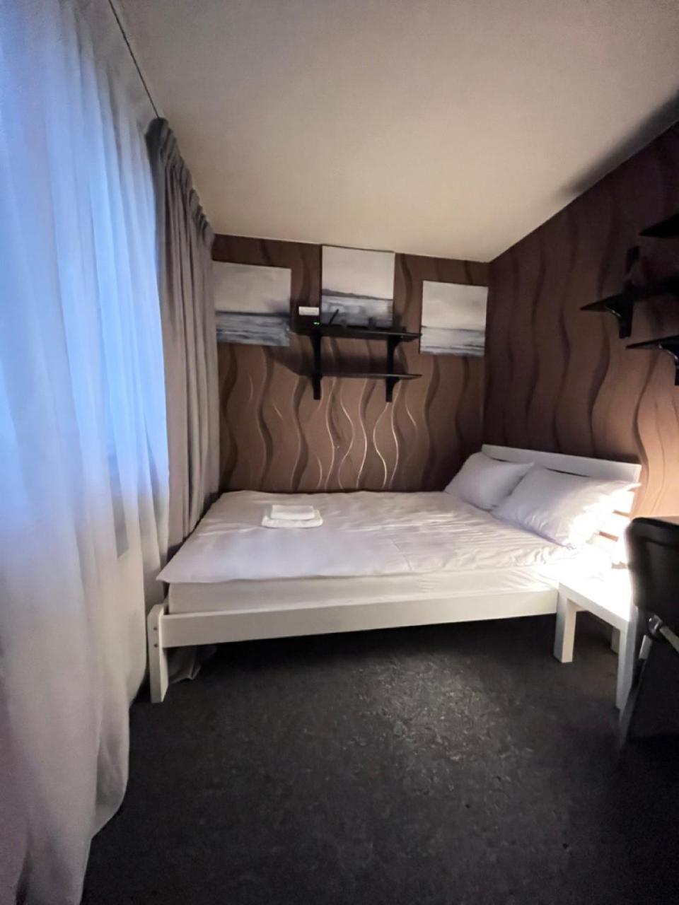 Hostel Girls Dorm