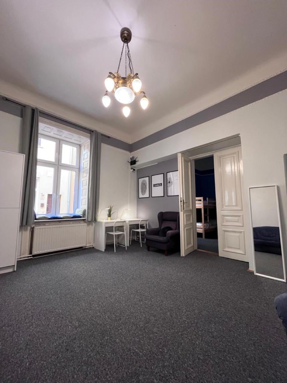 Hostel Girls Dorm Krakow