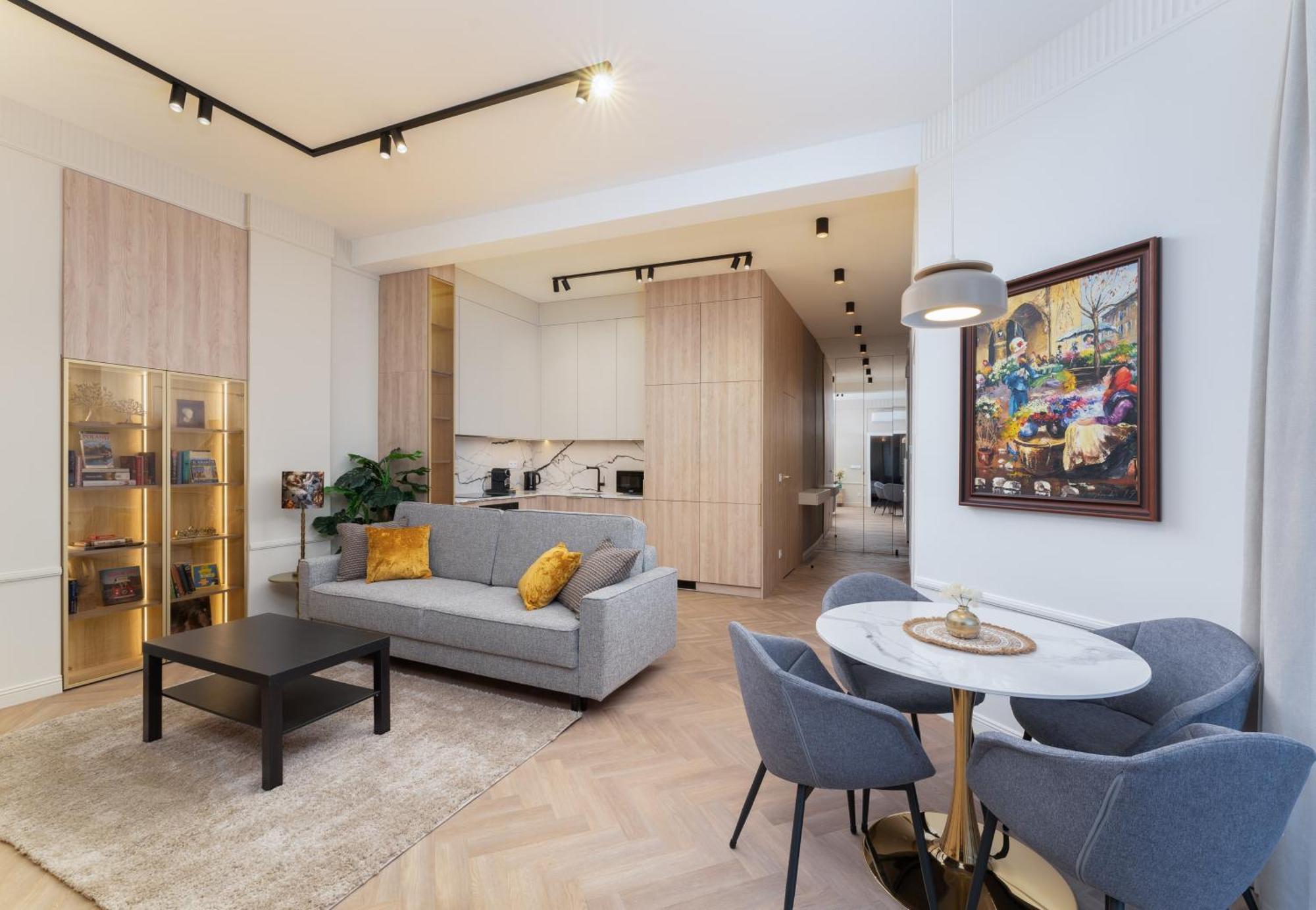 Heritage Apartment