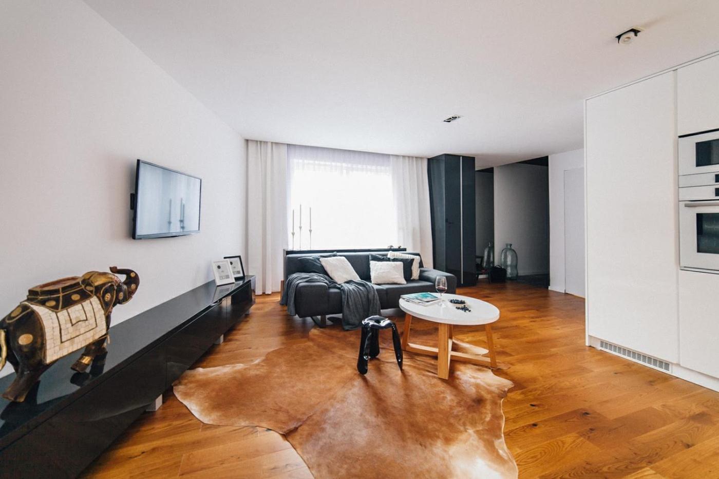 Modern Flat By The River In Kazimierz Podgorze Apartment Krakow