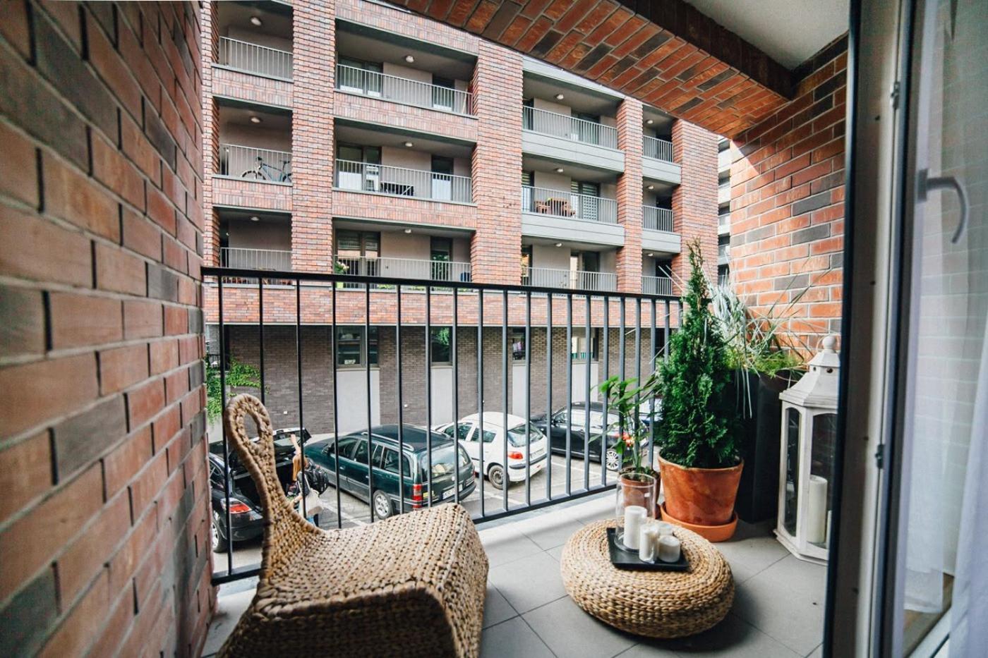 Modern Flat By The River In Kazimierz Podgorze Krakow